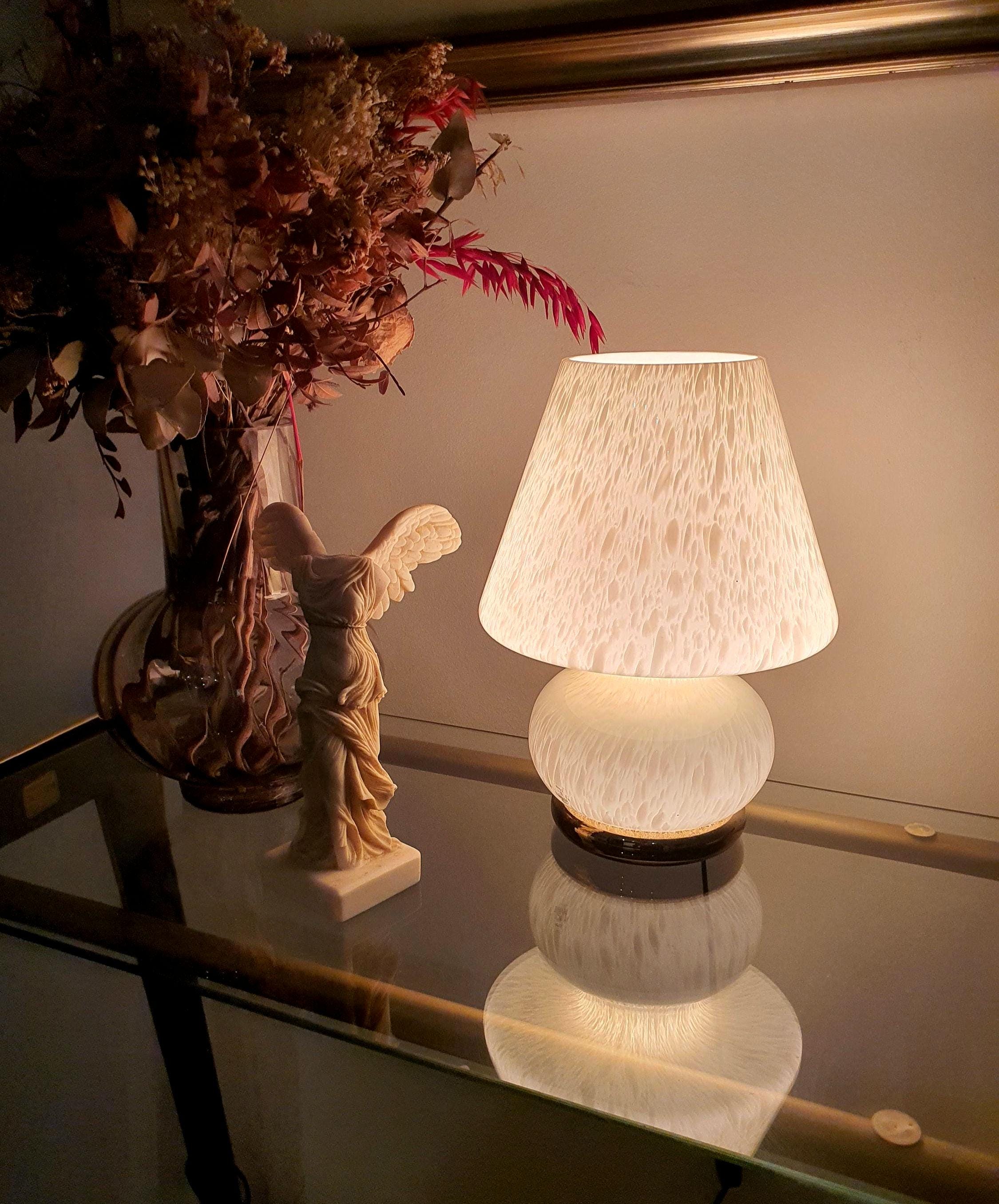 Vintage Murano Glass Mushroom Lamp: Mid-Century Modern Beige Bedside Light