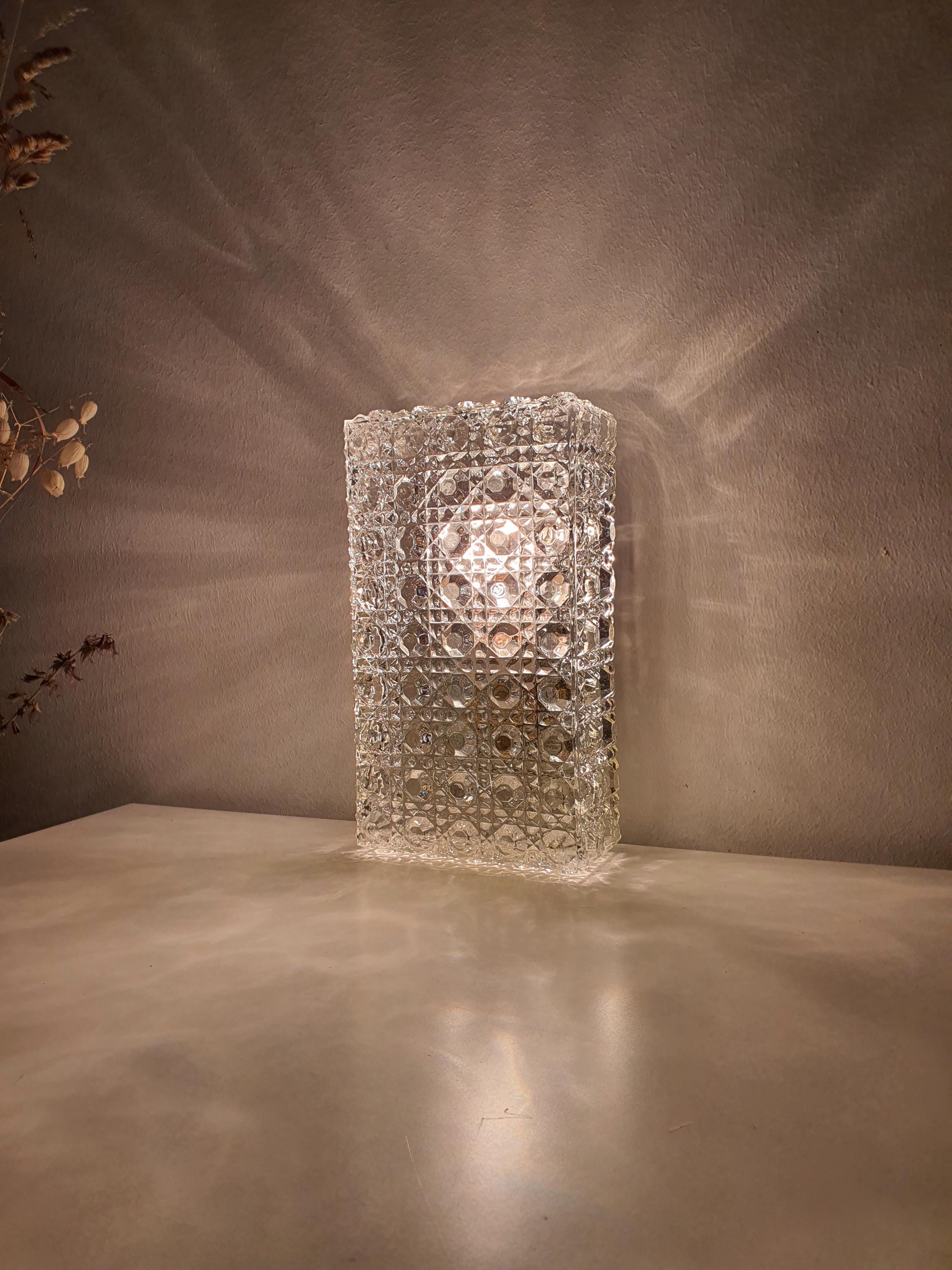 Mid-Century Modern Glass Wall Sconce: Hollywood Regency Light Fixture