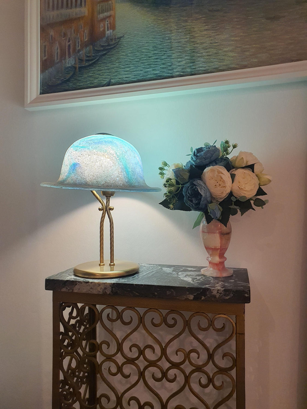 La Murrina Murano Glass Bedside Lamp: Space Blue Hat Shape, Golden Base