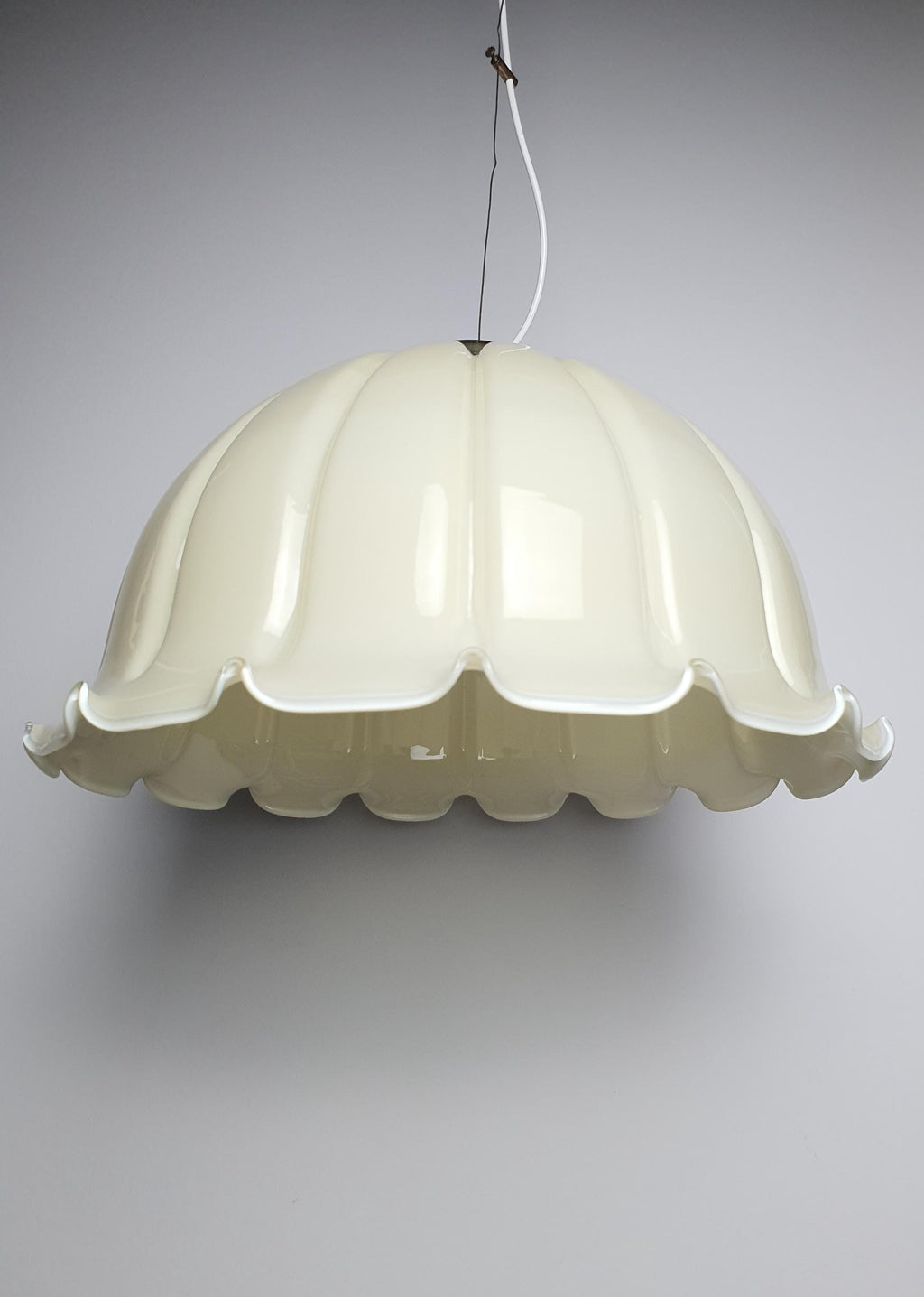 Vintage Murano Glass Cream Tulip Pendant Light Italian Retro Style