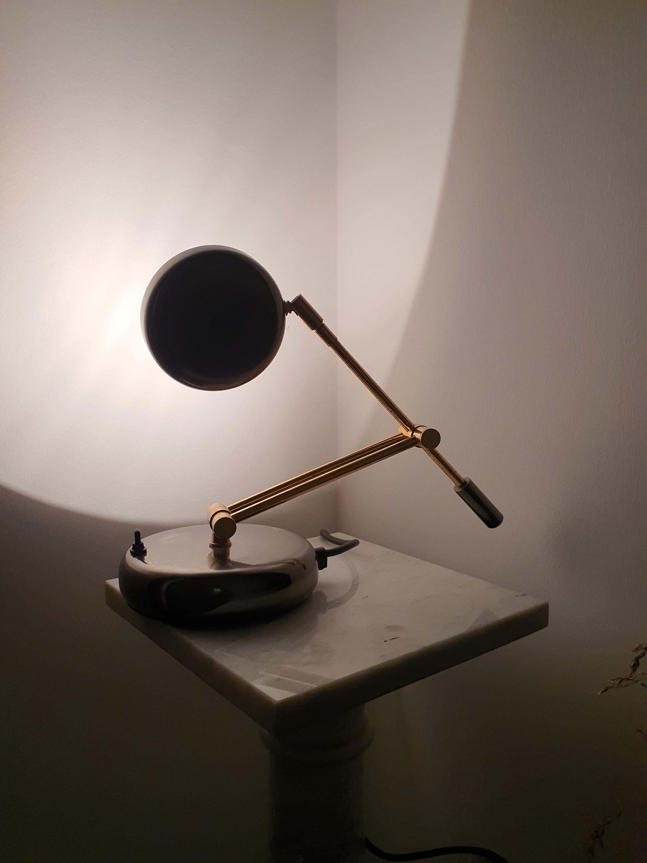 意大利中世纪现代摆臂台灯 | 金色 & 铬 | MCM 风格