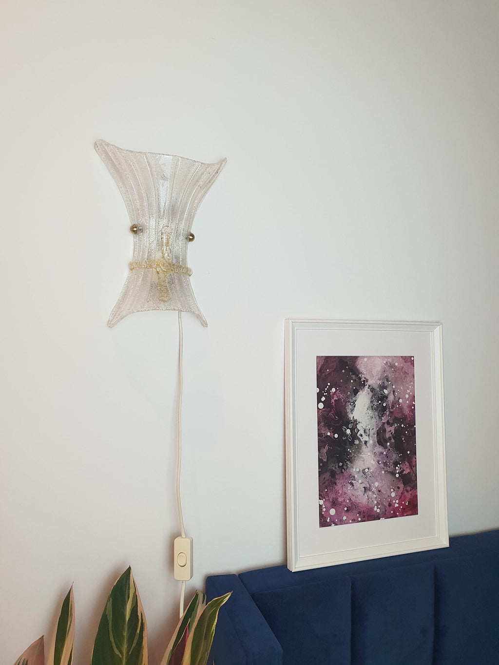 Vintage Murano Frosted Glass Wall Sconce: Venetian Shell Light with Yellow Bow