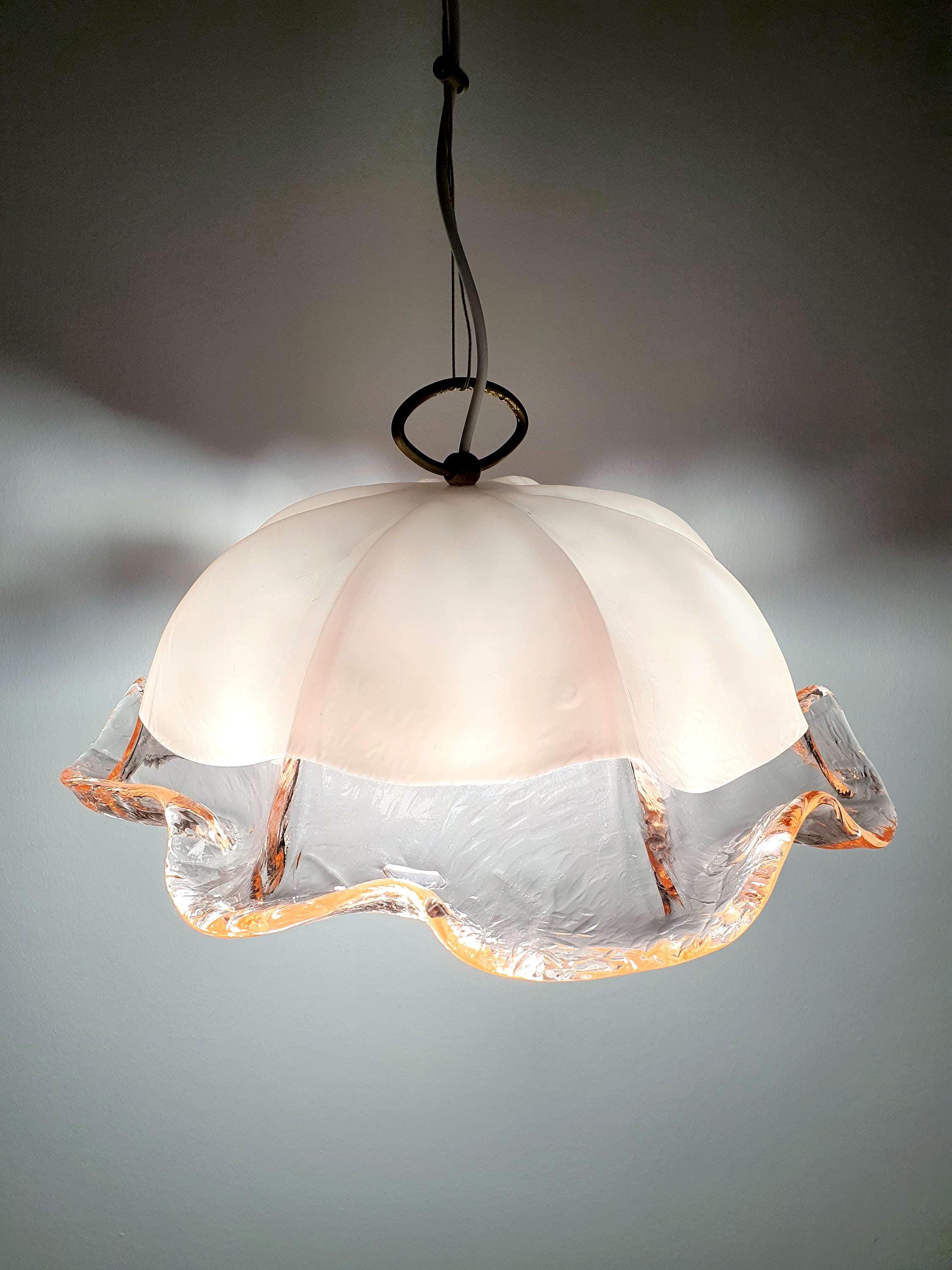 La Murrina pink tulip pendant light in Murano glass – vintage Italian floral ceiling lamp, mid-century modern design.