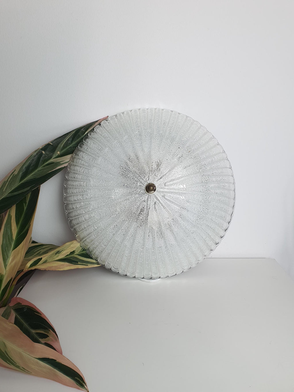 Friul Luce Vintage Floral Shell Flush Mount Light | Frosted Murano Glass Venetian Fixture