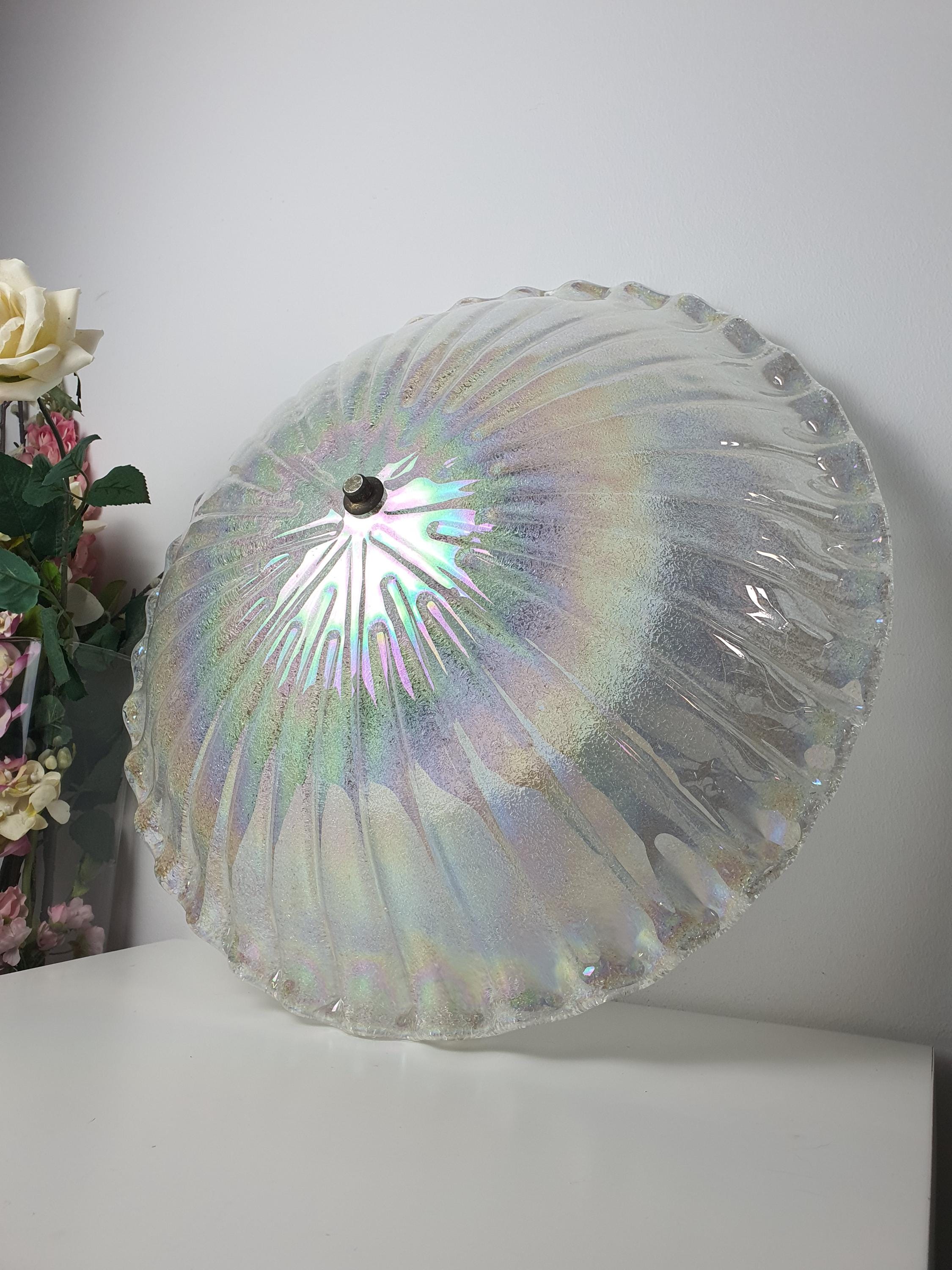 Italian Murano glass shell light — organic floral petal silhouette, side profile