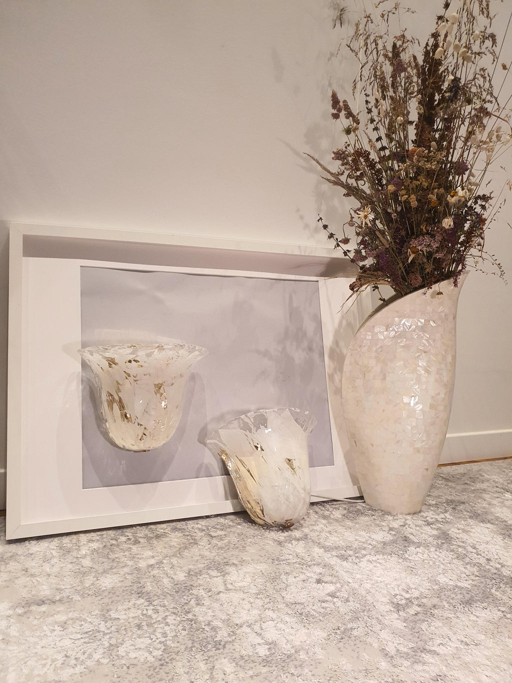 Пара белых настенных светильников La Murrina из муранского стекла | Цветочный дизайн, золотое основание