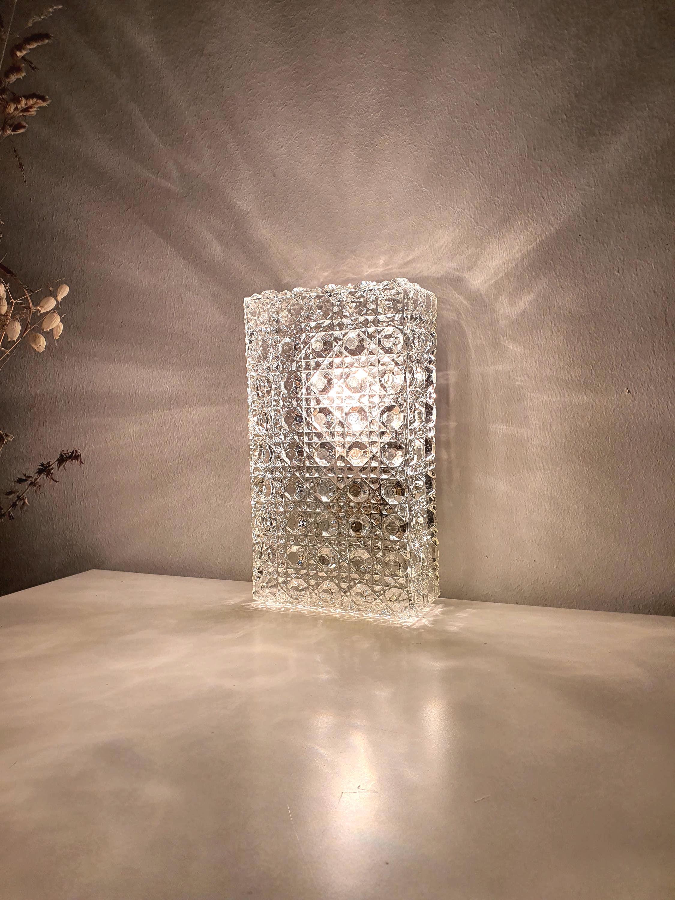 Mid-Century Modern Glass Wall Sconce: Hollywood Regency Light Fixture