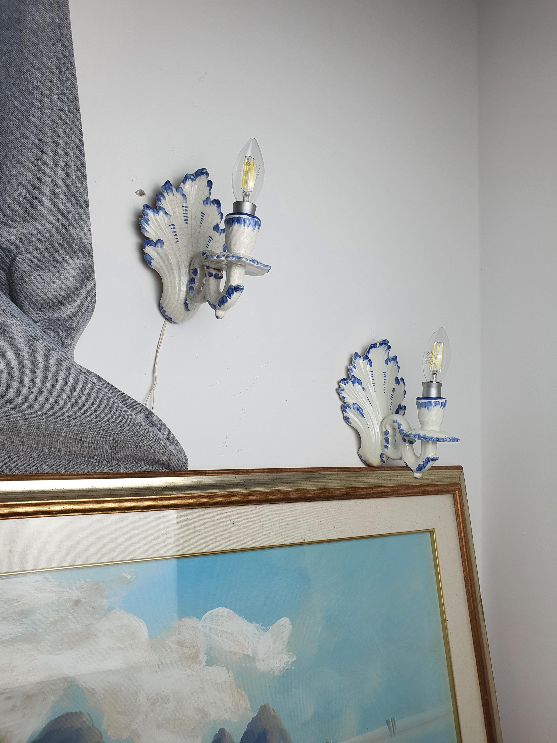 Vintage Italian Bassano ceramic wall sconce side profile, showing 17cm depth, white glaze with blue hand-painted decoration