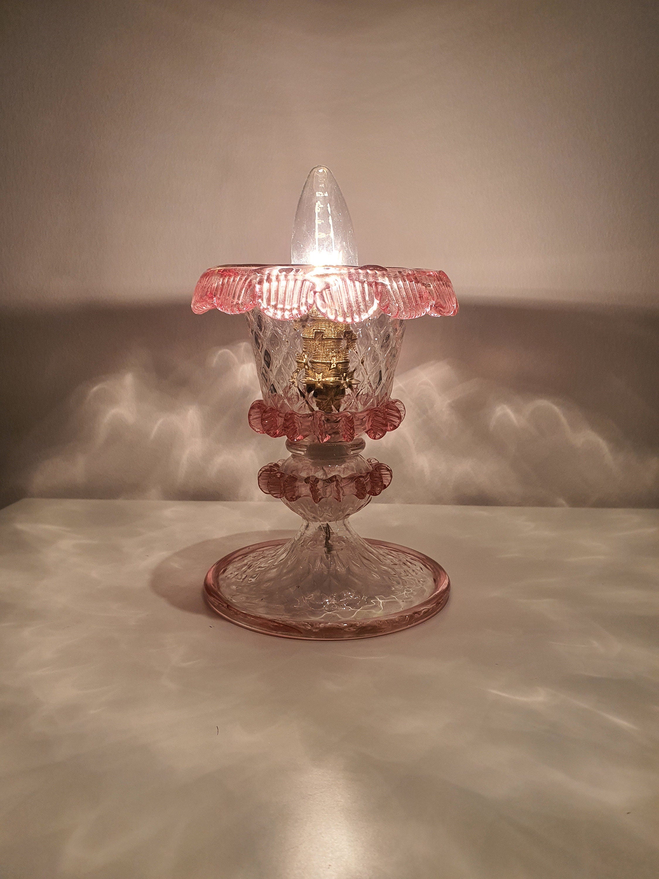 Vintage Murano Glass Tulip Table Lamp: Pink Floral Bedside Light, 1970s MCM