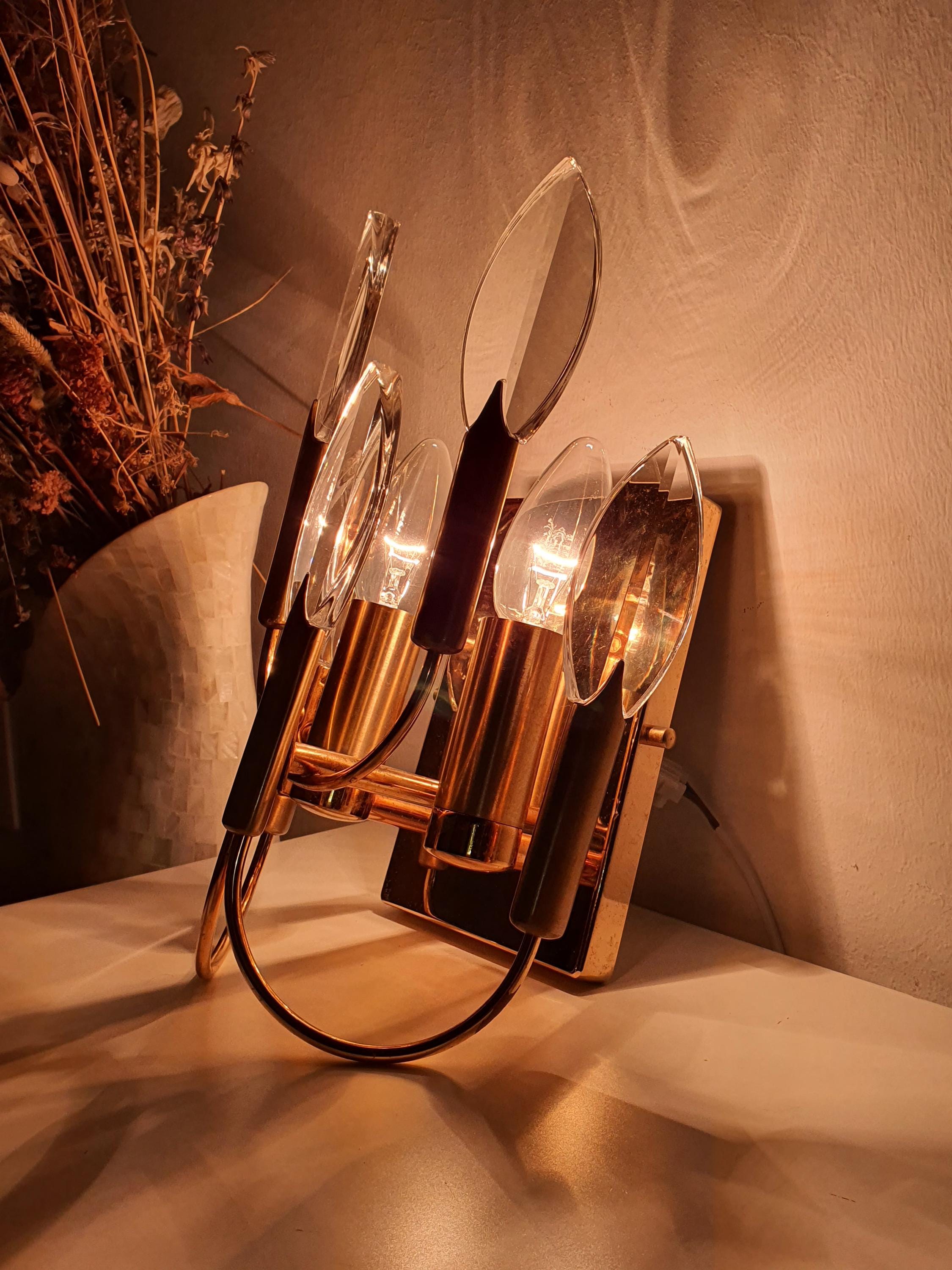 Single Gaetano Sciolari Vintage Crystal Wall Sconce | Hollywood Regency Italian Lighting