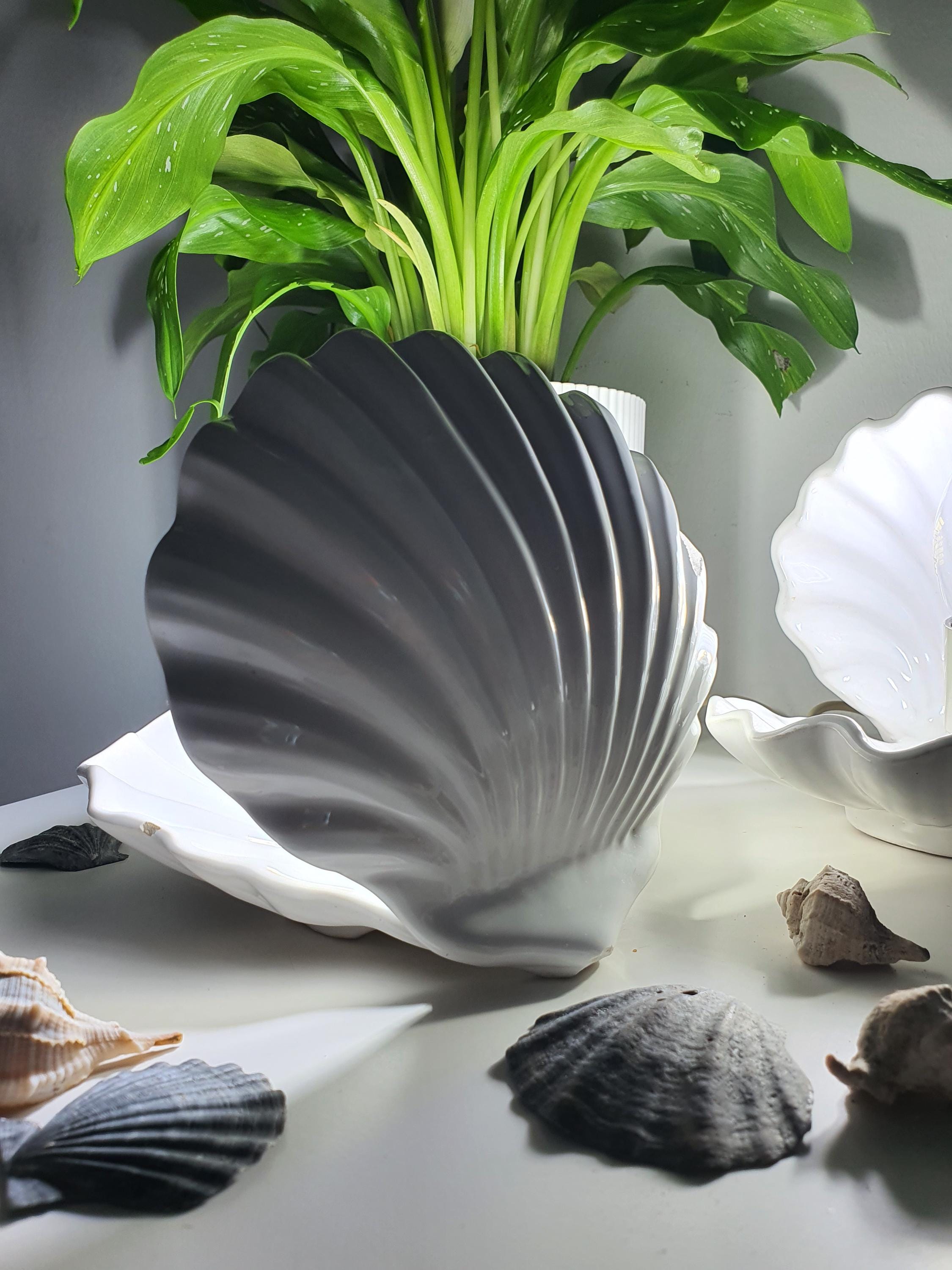 一对复古意大利白色陶瓷贝壳造型床头灯