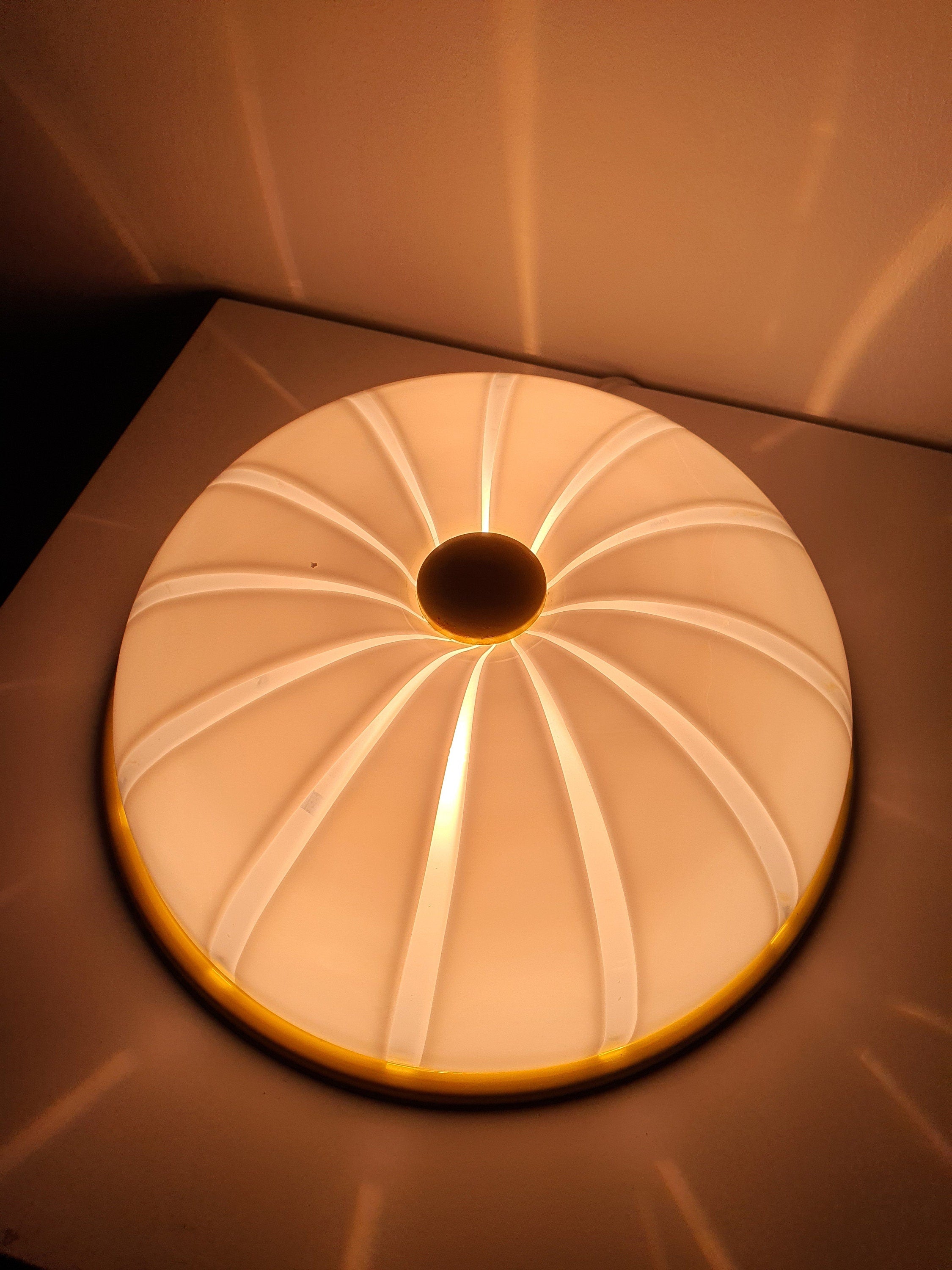 Murano Glass Chamomile Ceiling Lamp: 1980s Italian Floral Light