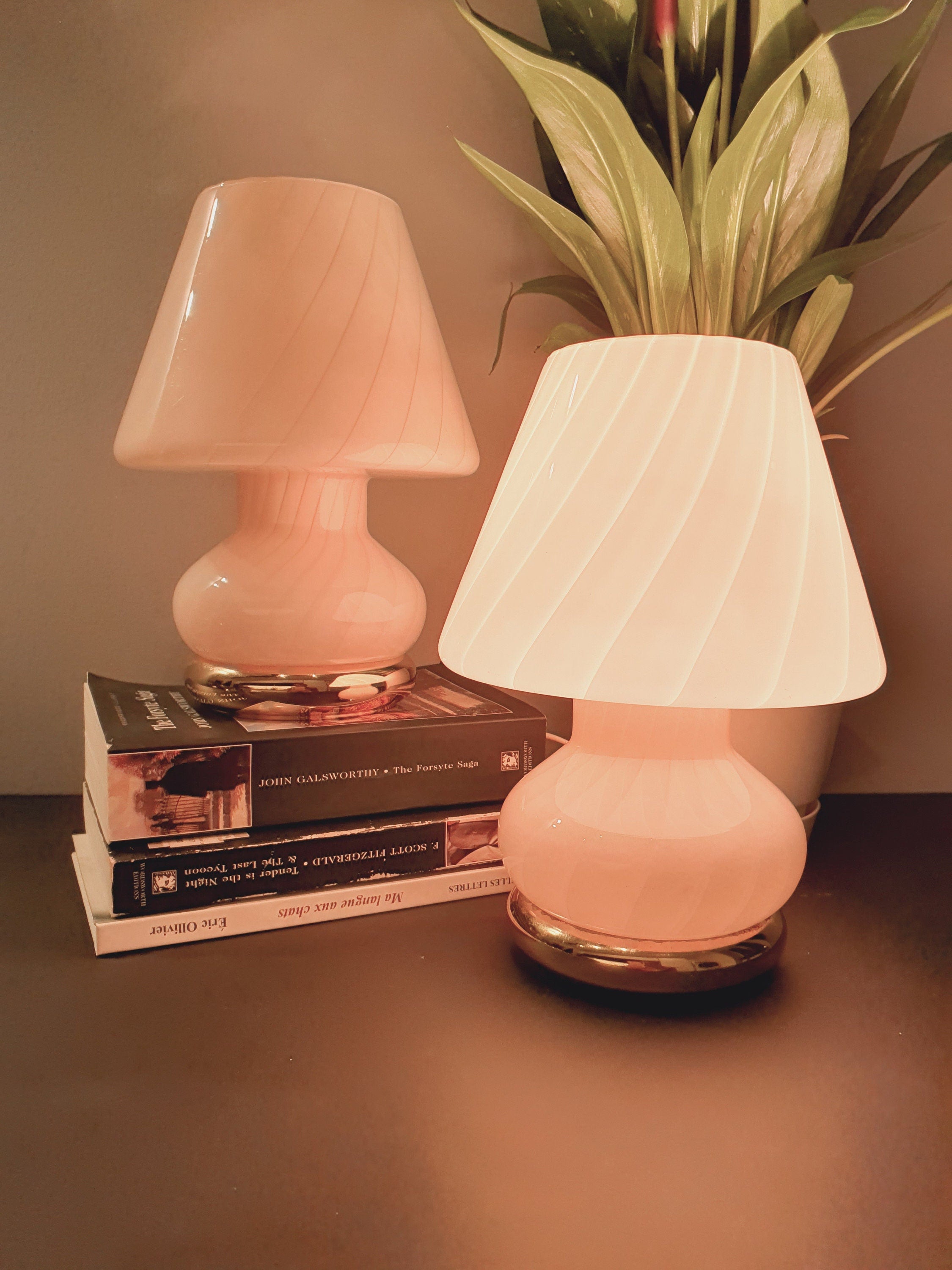 Pair of Peach Swirl Murano Glass Mushroom Lamps - 1970s MCM Italian Design
