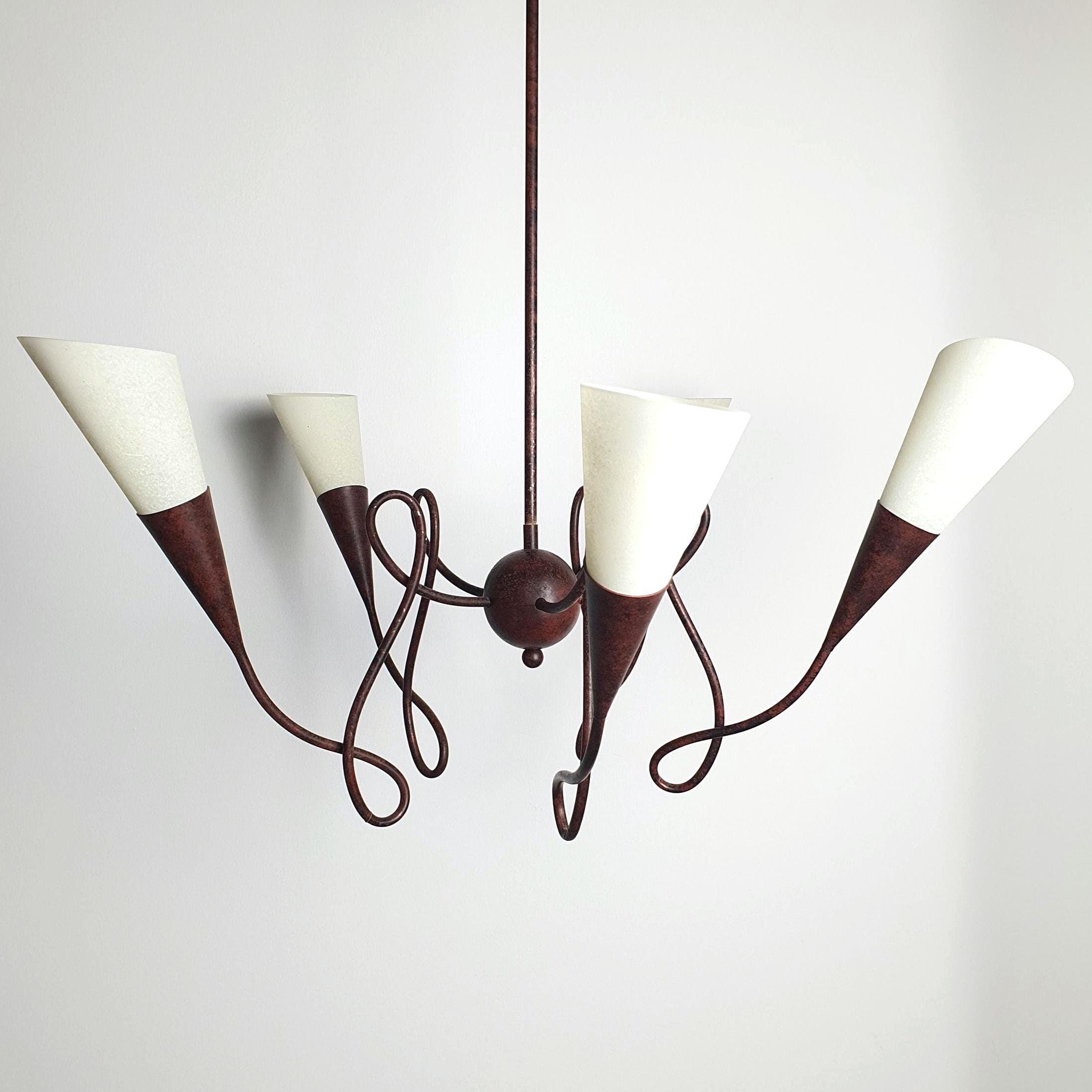 Postmodern Terzani style 5 arm wrought iron chandelier Murano glass cones