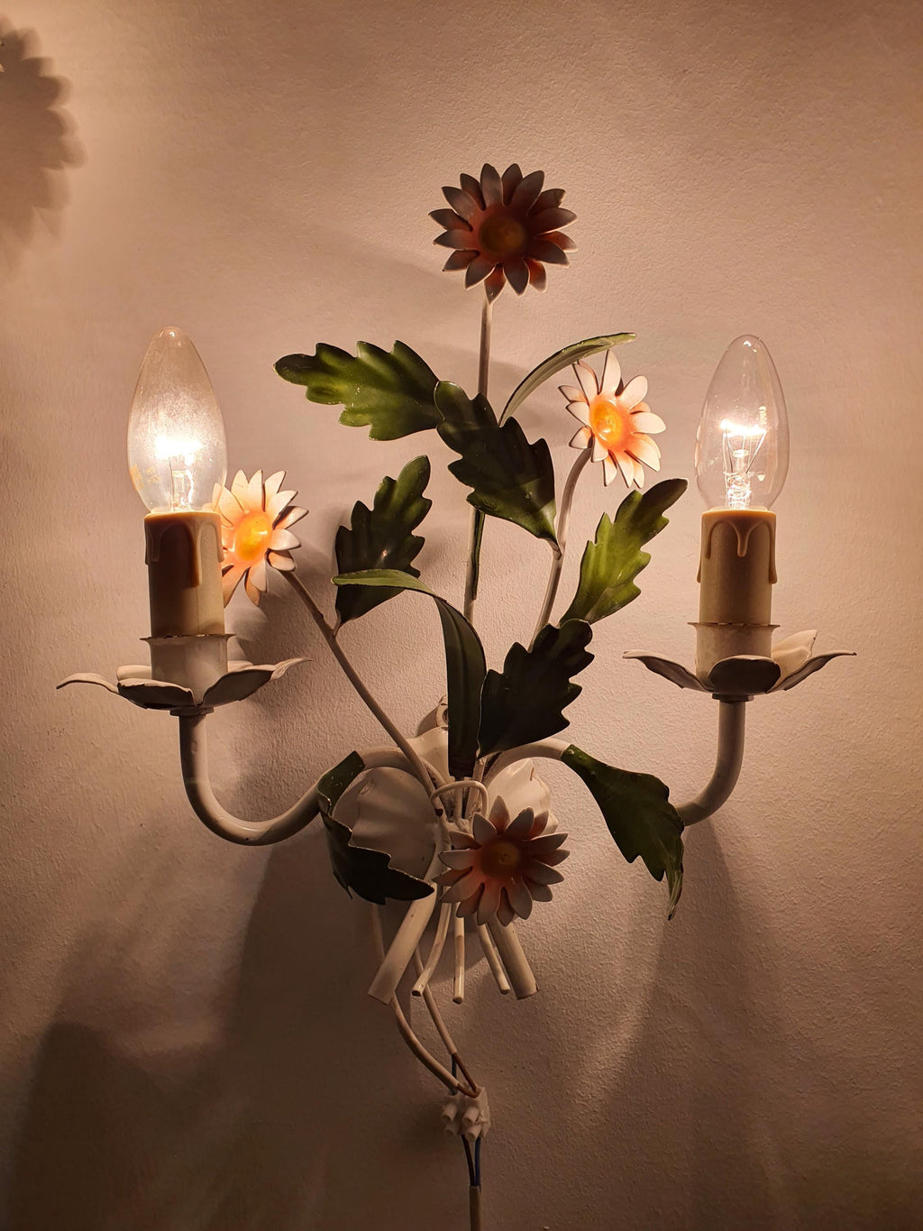 Pair of vintage 1970s Italian tole wall sconces in hallway, symmetrical floral pair, white green orange, Italian Country