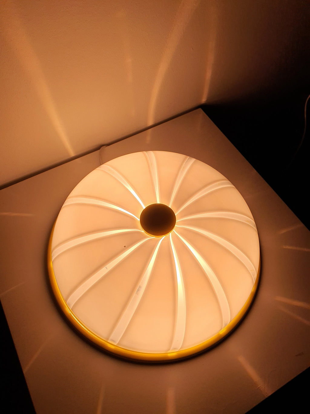 Murano Glass Chamomile Ceiling Lamp: 1980s Italian Floral Light