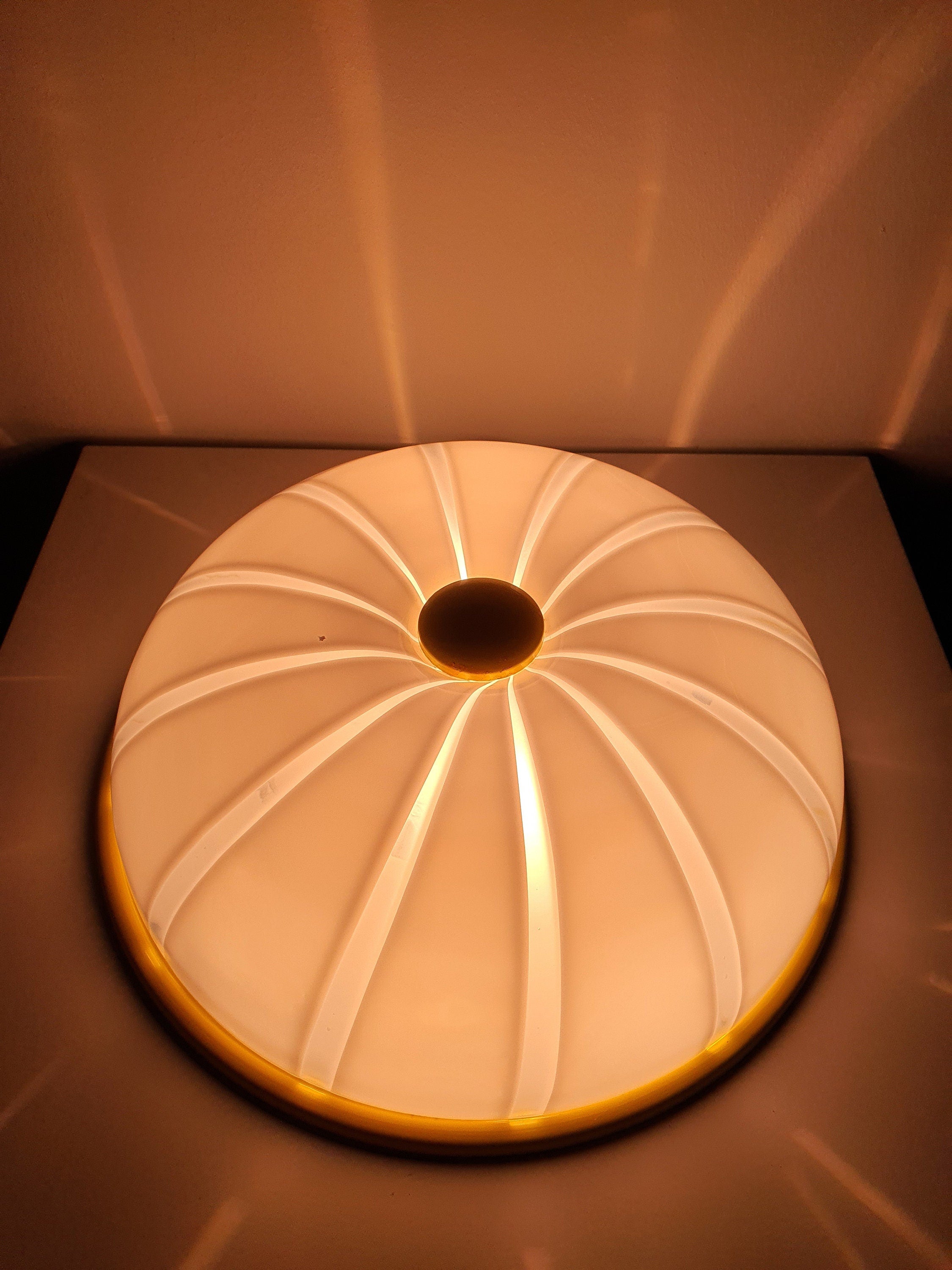 Murano Glass Chamomile Ceiling Lamp: 1980s Italian Floral Light