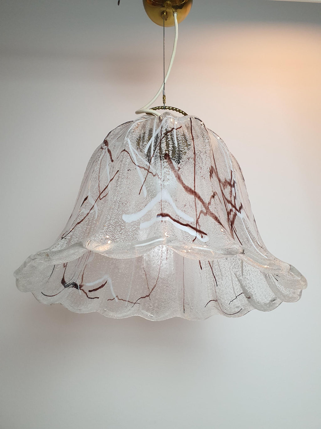 Vintage Murano Glass Pendant Light: Handcrafted Floral Tulip Lamp