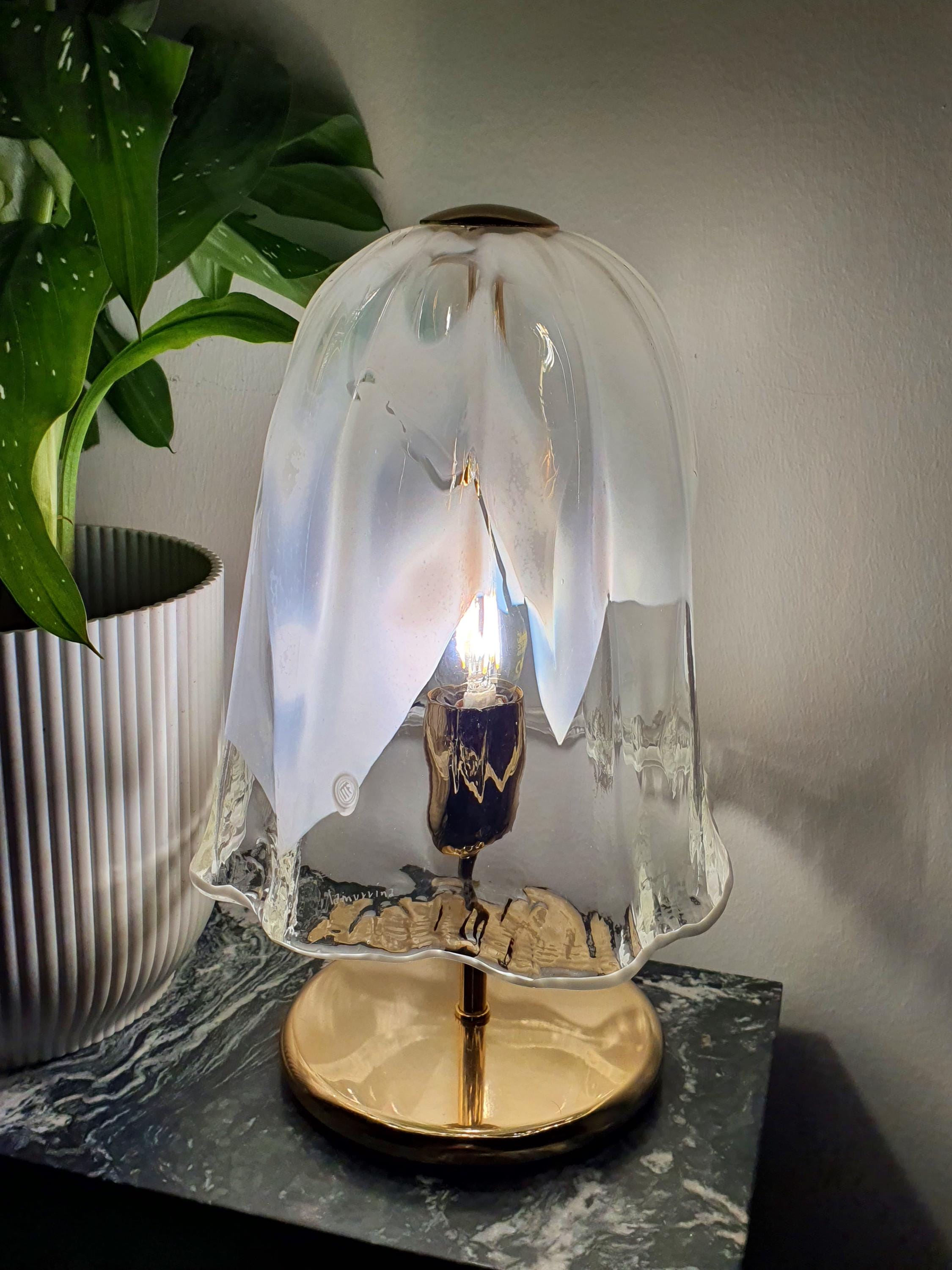 La Murrina Vintage Murano Glass White & Clear Floral Bedside Lamp