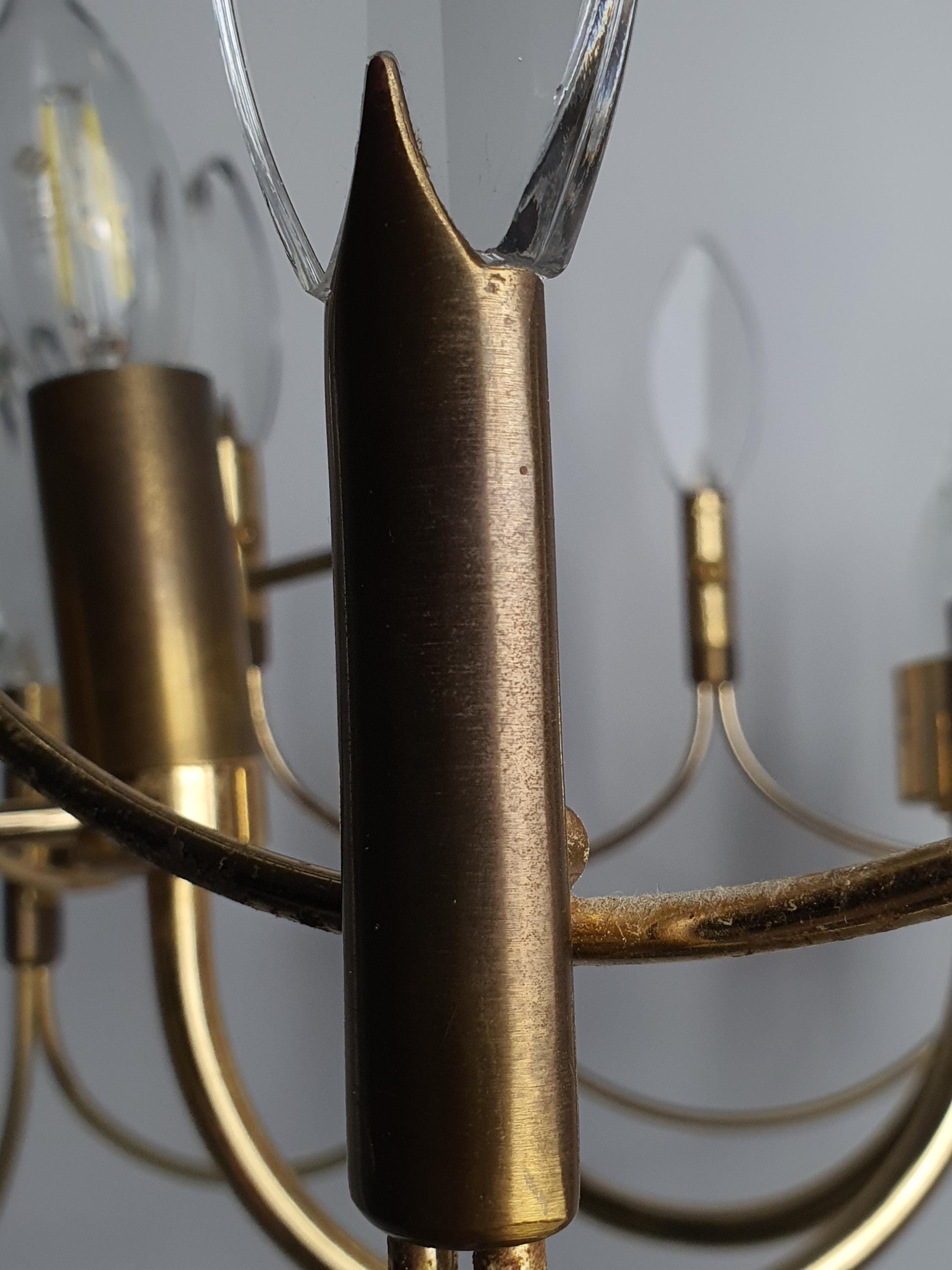 Close-up of faceted crystal drops and double-wave brass motif, vintage Sciolari-attributed chandelier, 1960s–1970s