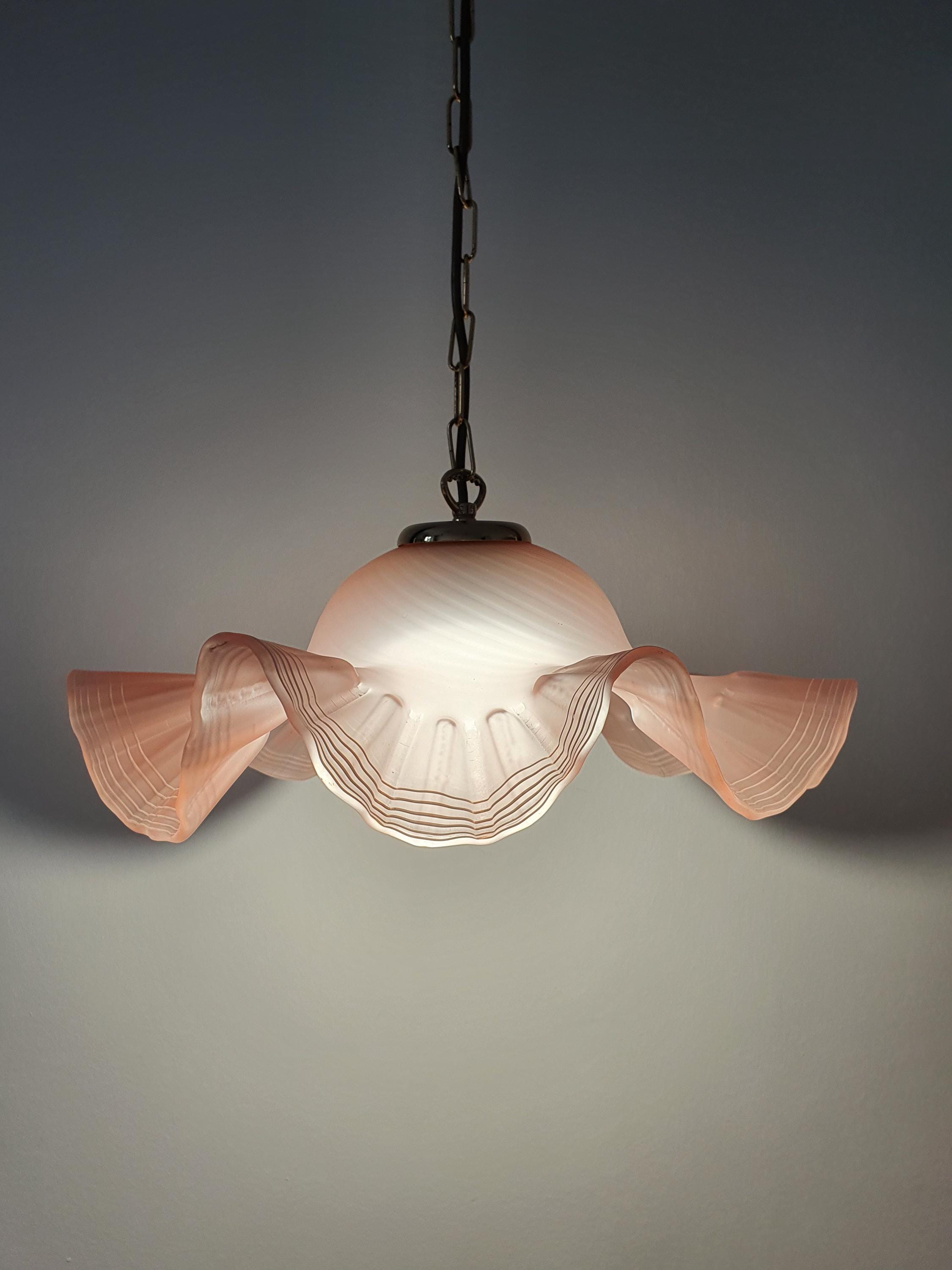 Italian 1970s Murano glass fazzoletto pendant — fluid handkerchief form, side profile