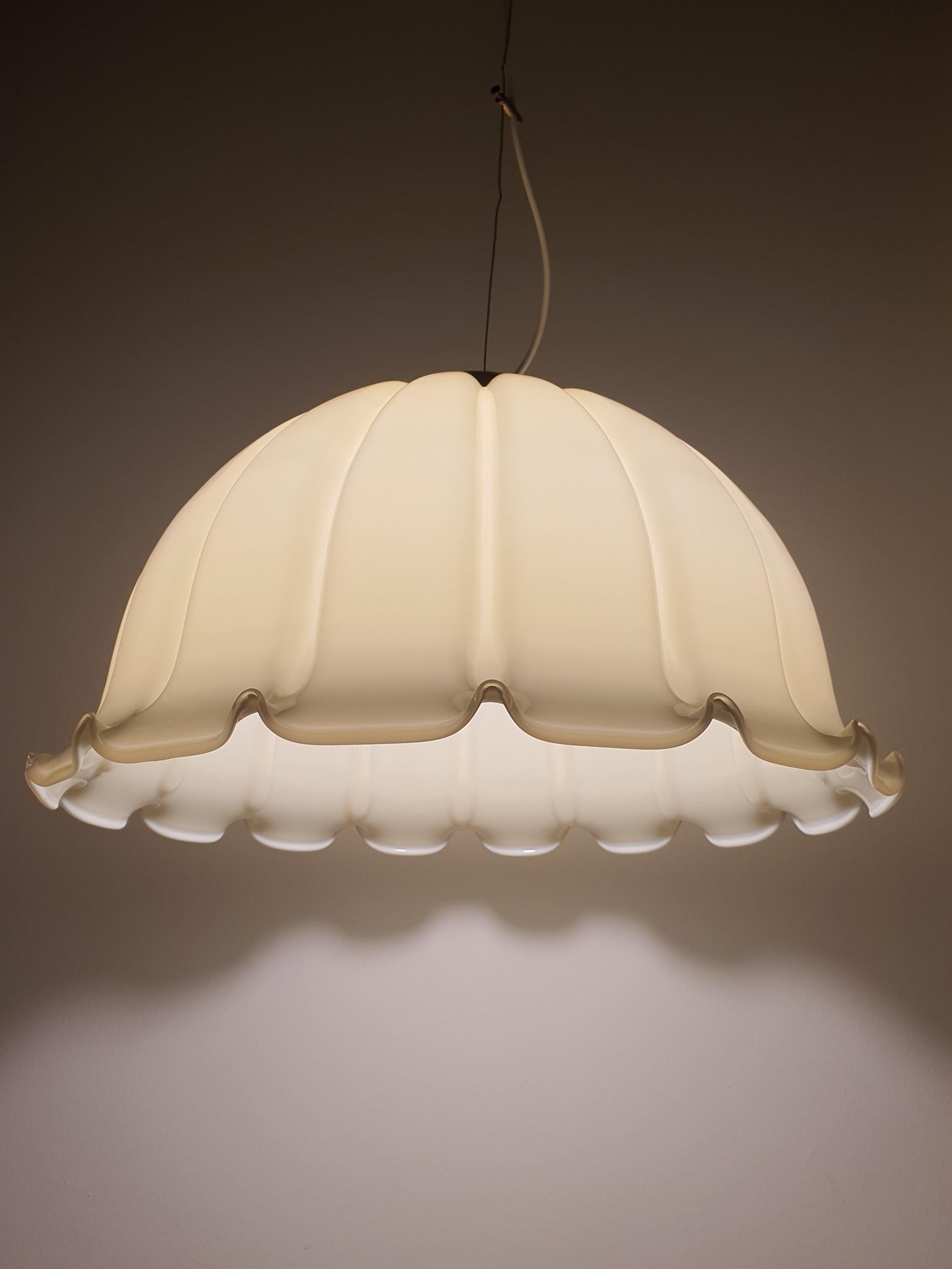 Vintage Murano Glass Cream Tulip Pendant Light Italian Retro Style