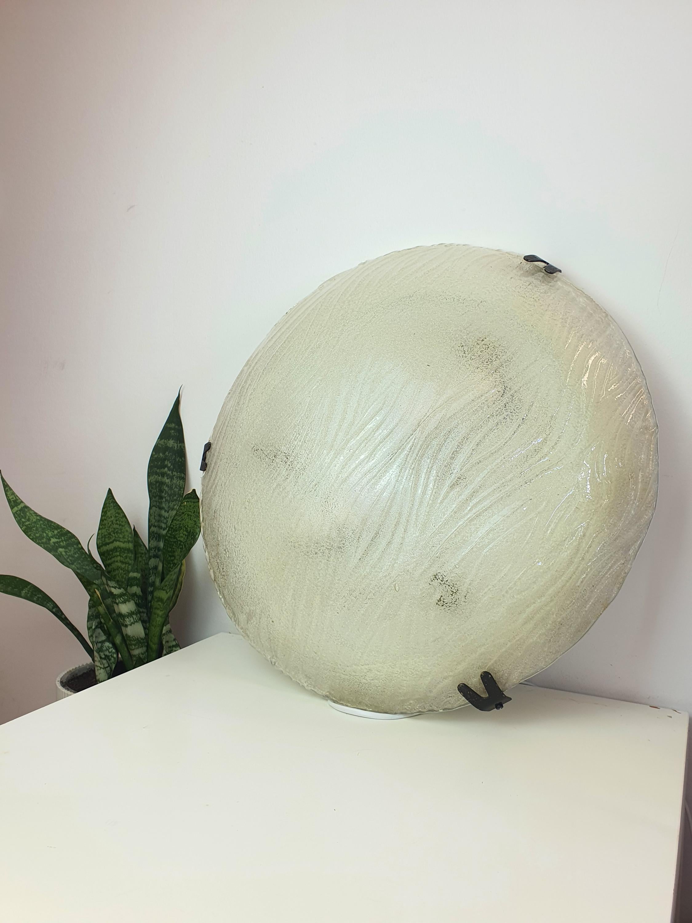Large vintage Venetian glass shell flush mount, thick clear ribbed glass with glass-sand textured reverse, Art Deco, 48cm, Italy 1970s