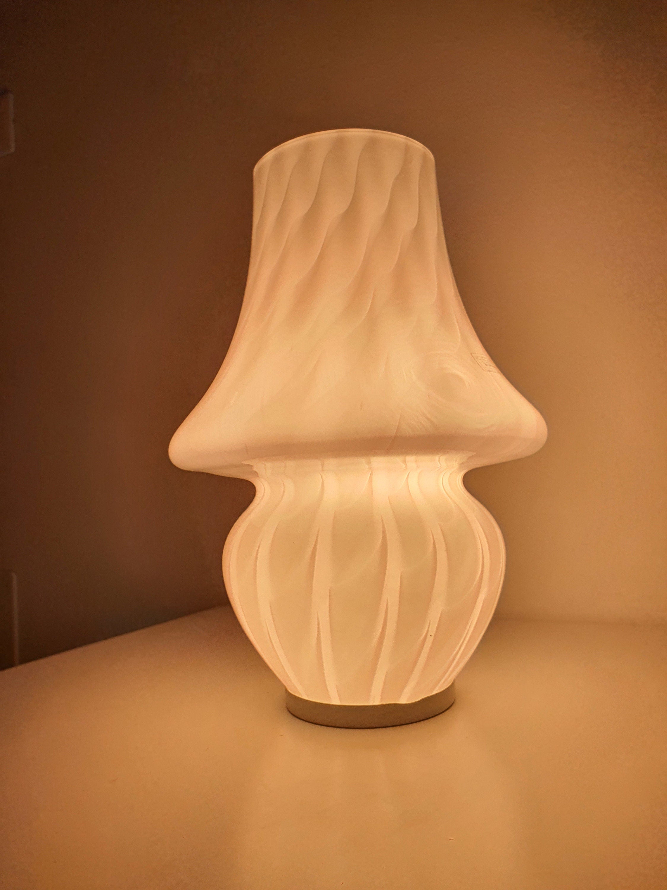 Vintage Murano Glass Mushroom Lamp: 1970s Italian Mid-Century Modern