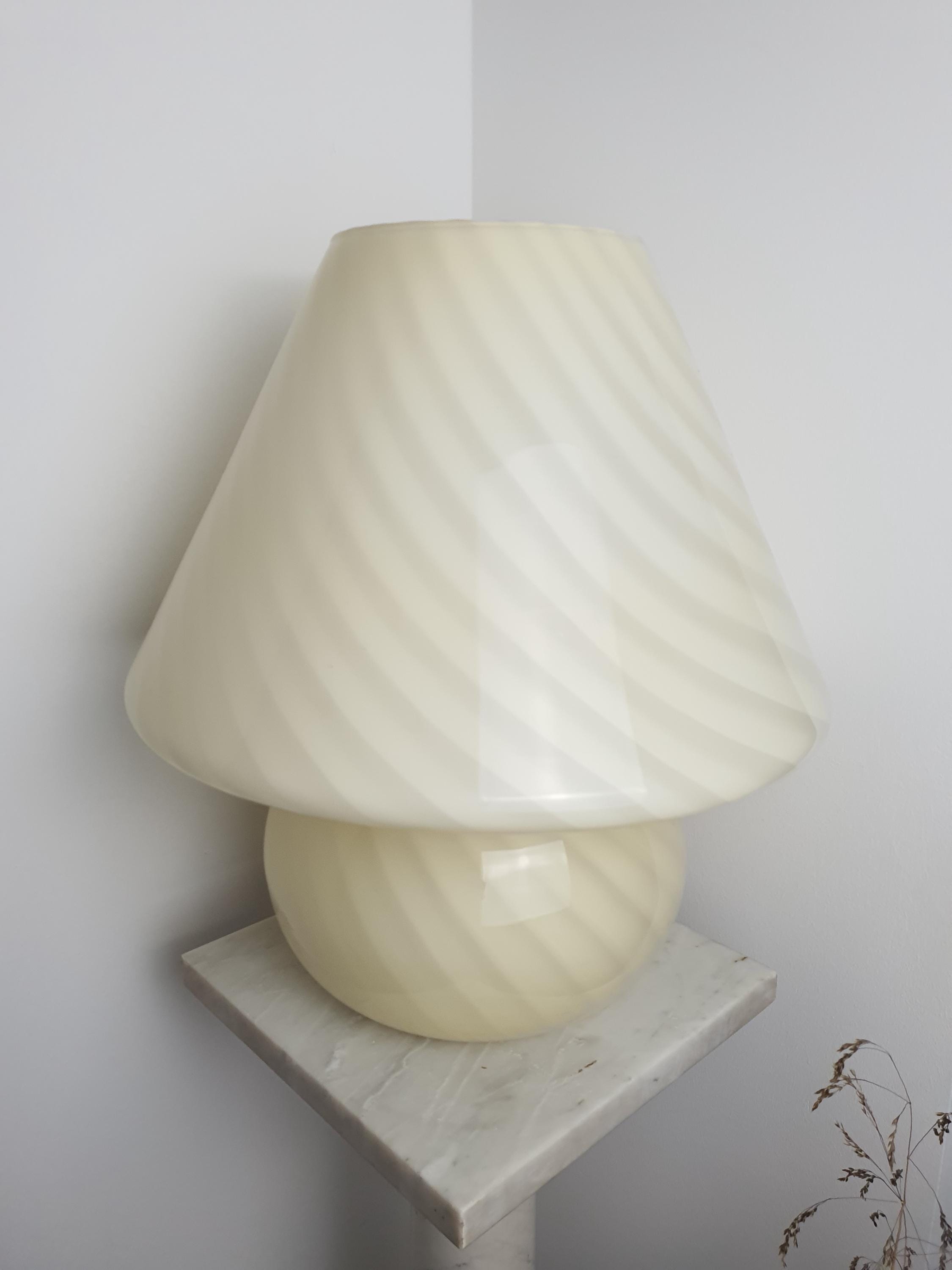 Large Murano Glass Mushroom Table Lamp 1970s Beige Candy Swirl Italian
