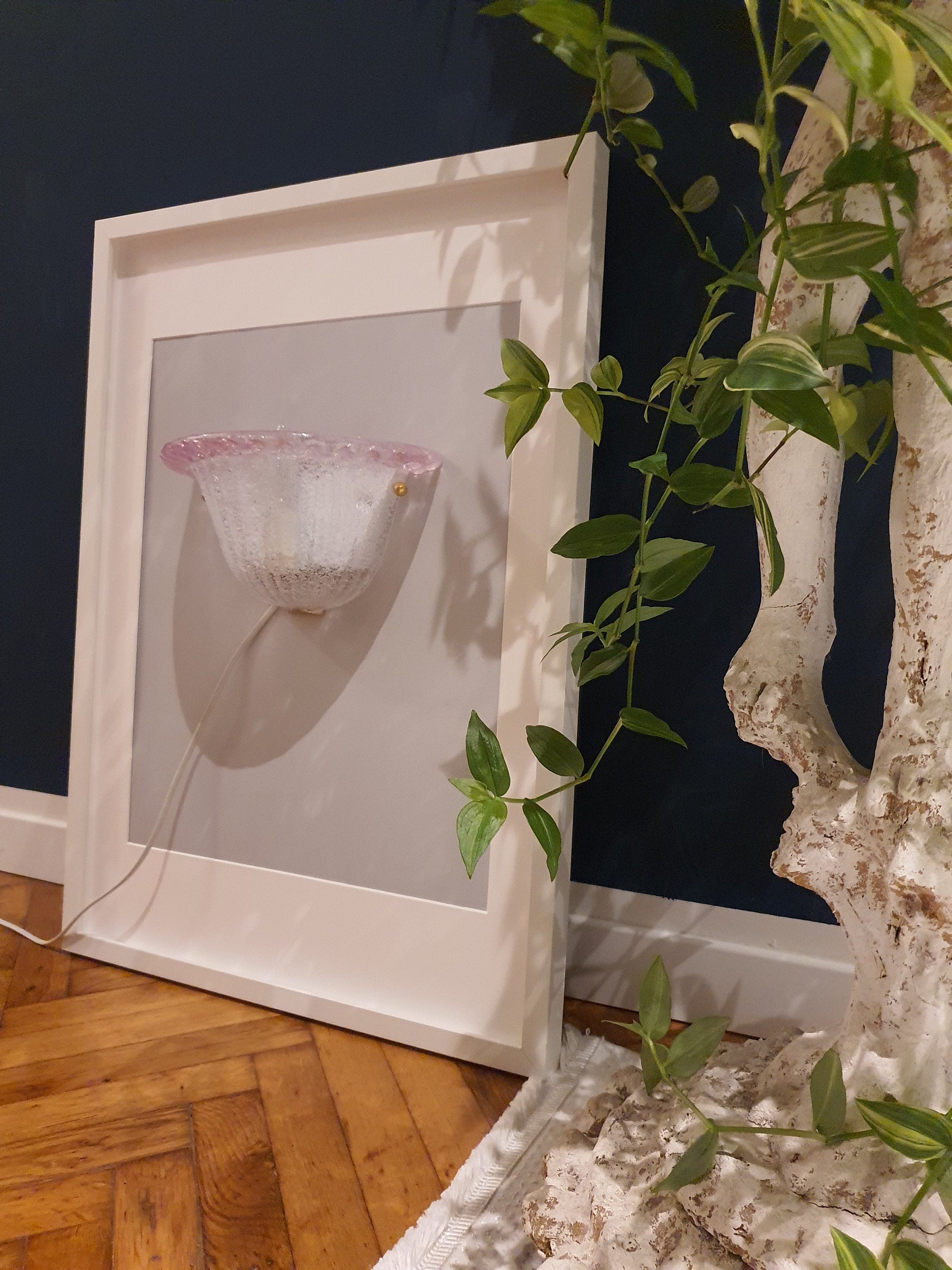 Hand-Crafted Murano Glass Flower Sconce: Art Deco Pink Wall Lamp