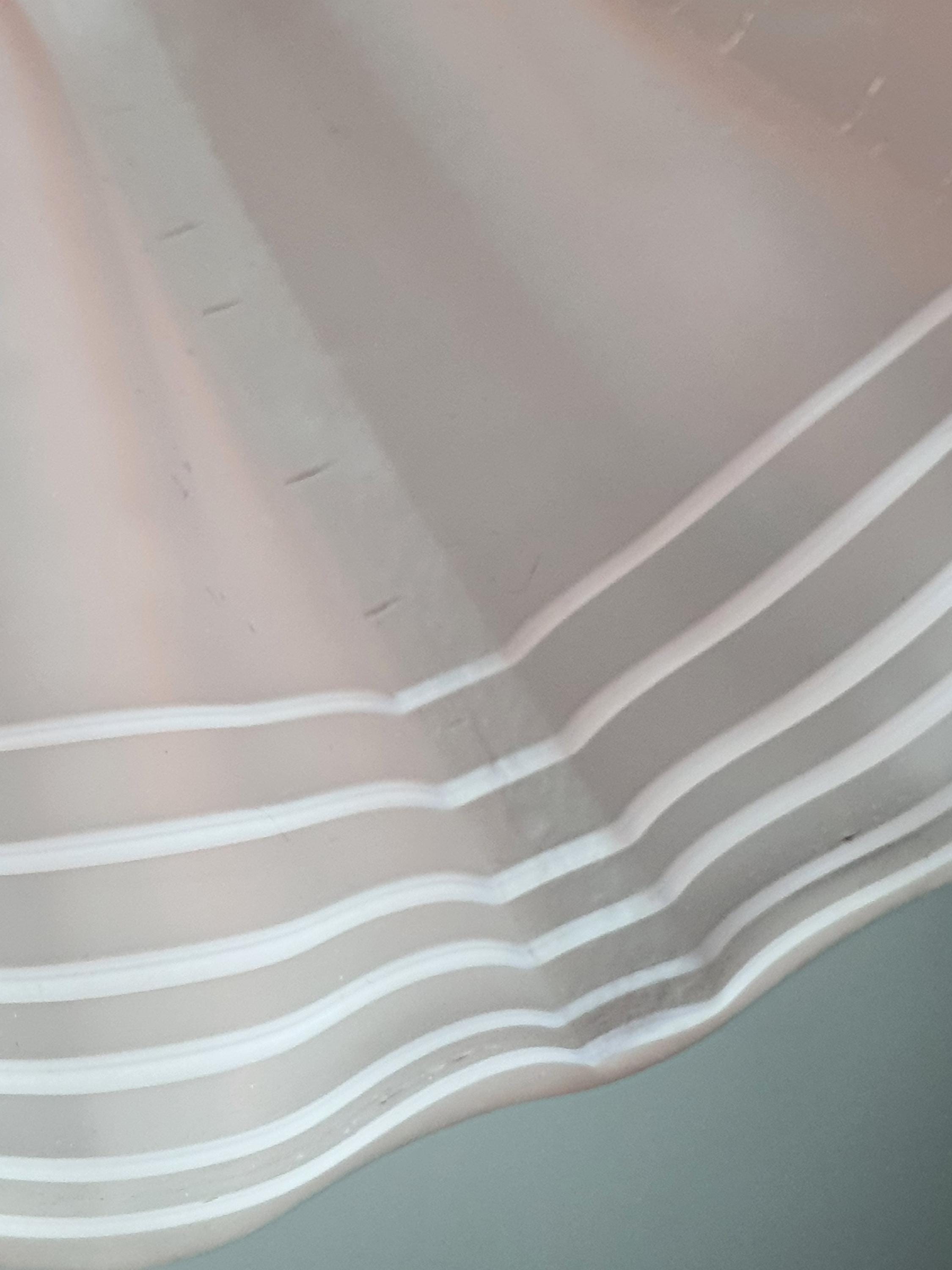 Murano pink fazzoletto pendant — white lines along glass edges, delicate detail