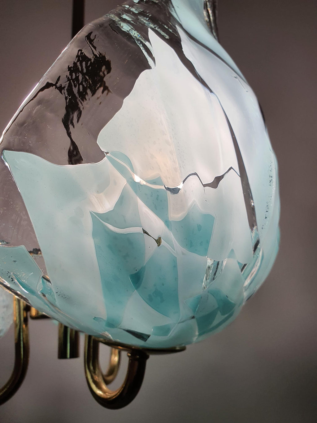 La Murrina 3-Arm Murano Glass Chandelier – Clear & Tiffany Blue on Golden Base