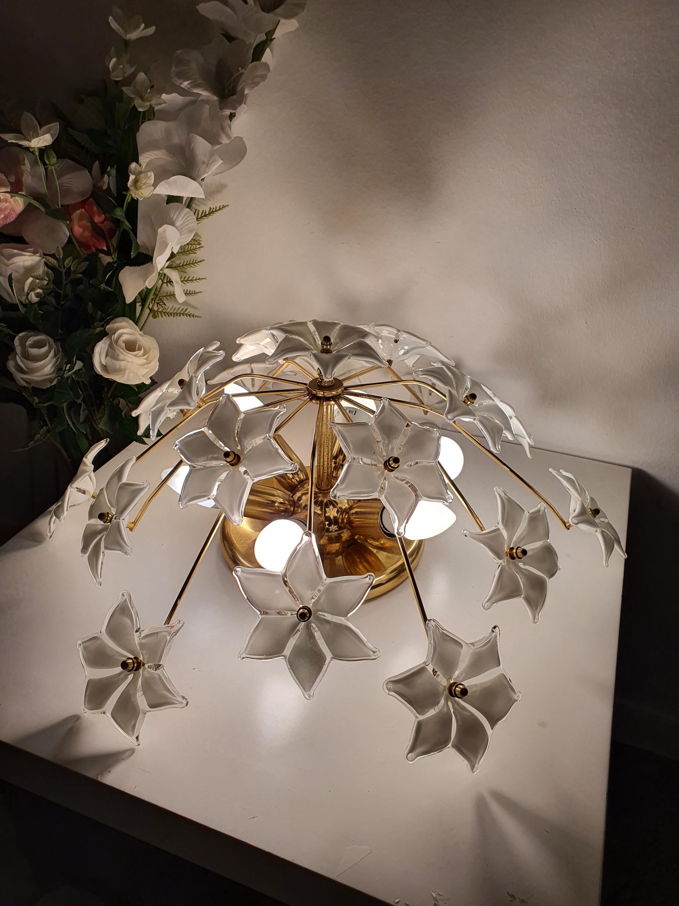 穆拉诺玻璃白色花卉吸顶灯 | 意大利复古Sputnik天花灯