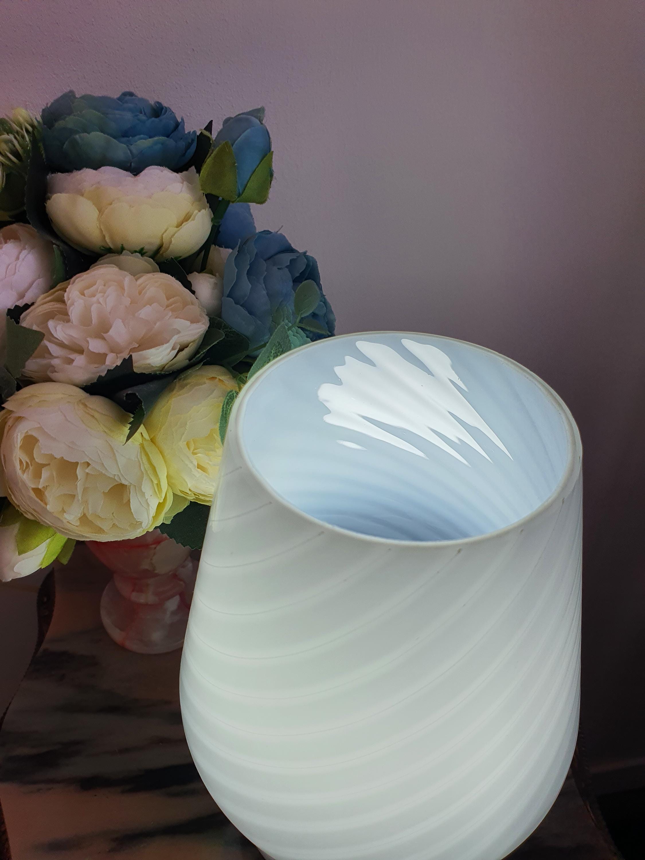 Vintage Murano Glass Mushroom Lamp: Mid-Century Modern White Swirl