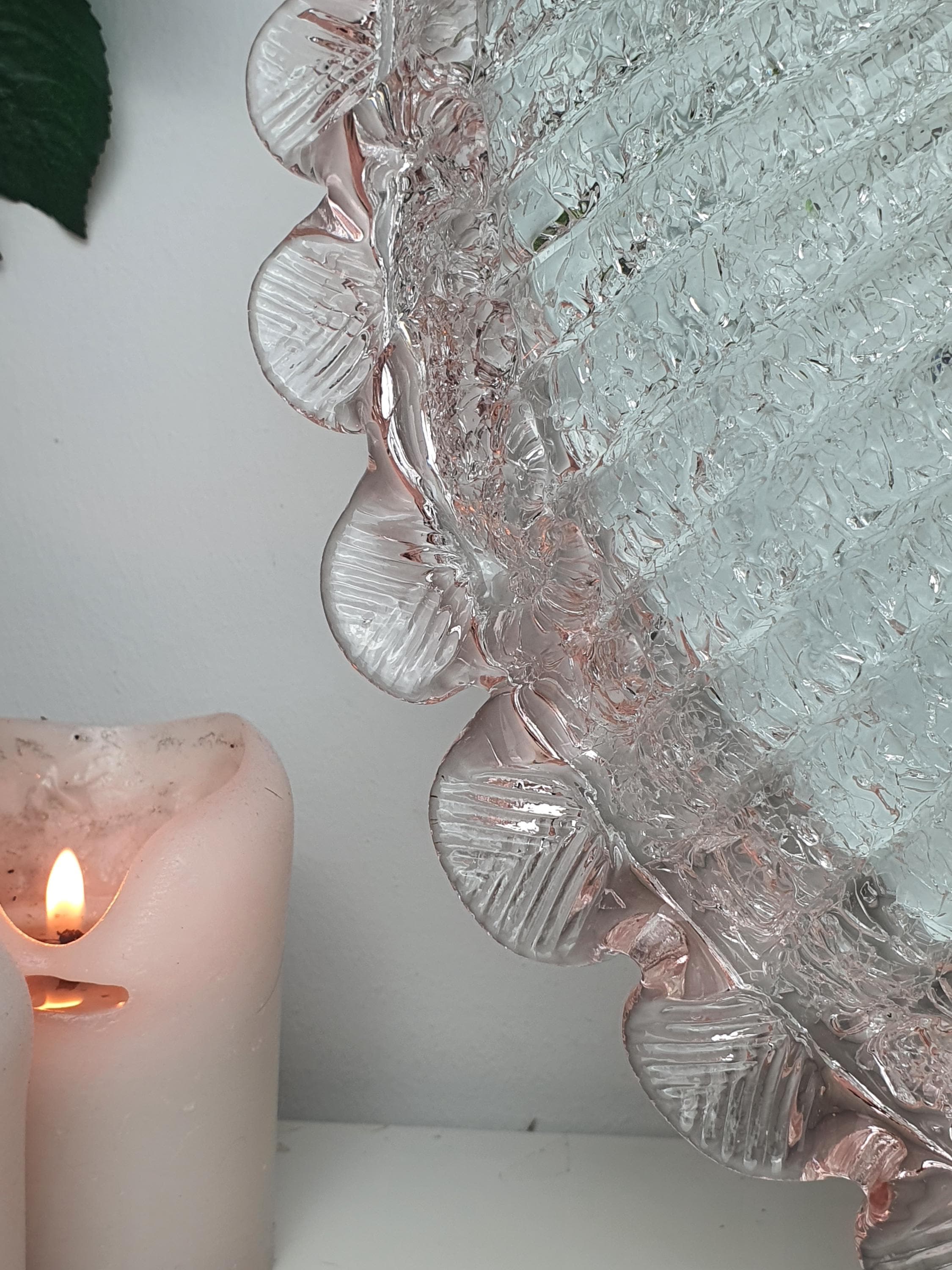 Vintage Murano floral flush mount with cone centre lit, layered warm glow through frosted graniglia glass, pink rim accent