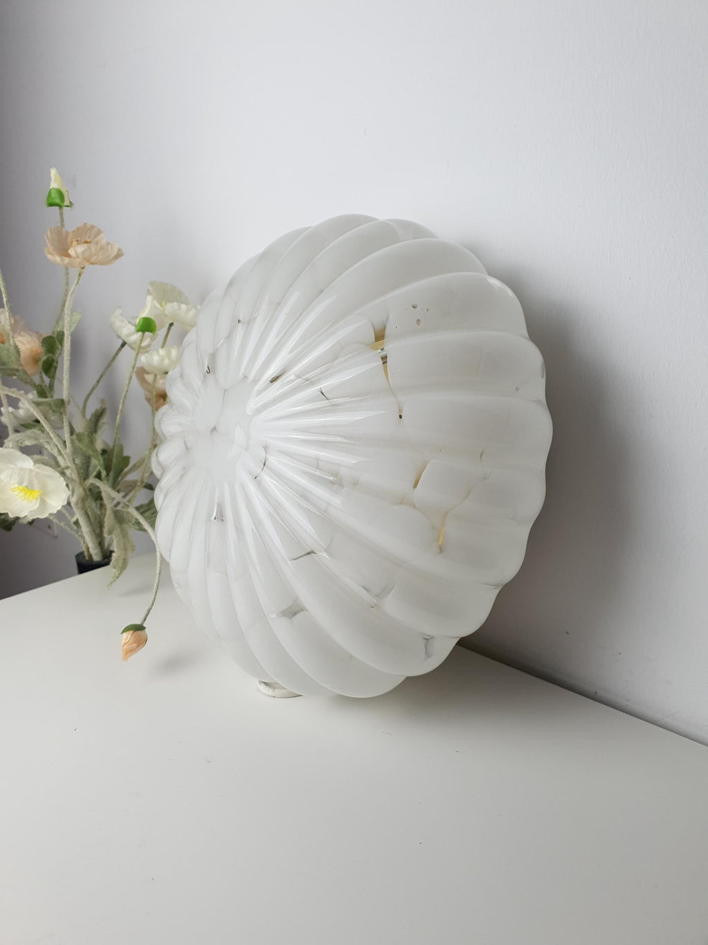 Vintage Spotted Glass Flower Shape Flush Mount Light