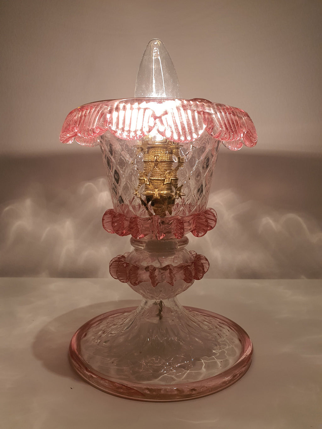 Vintage Murano Glass Tulip Table Lamp – 1970s Pink Floral Bedside Light