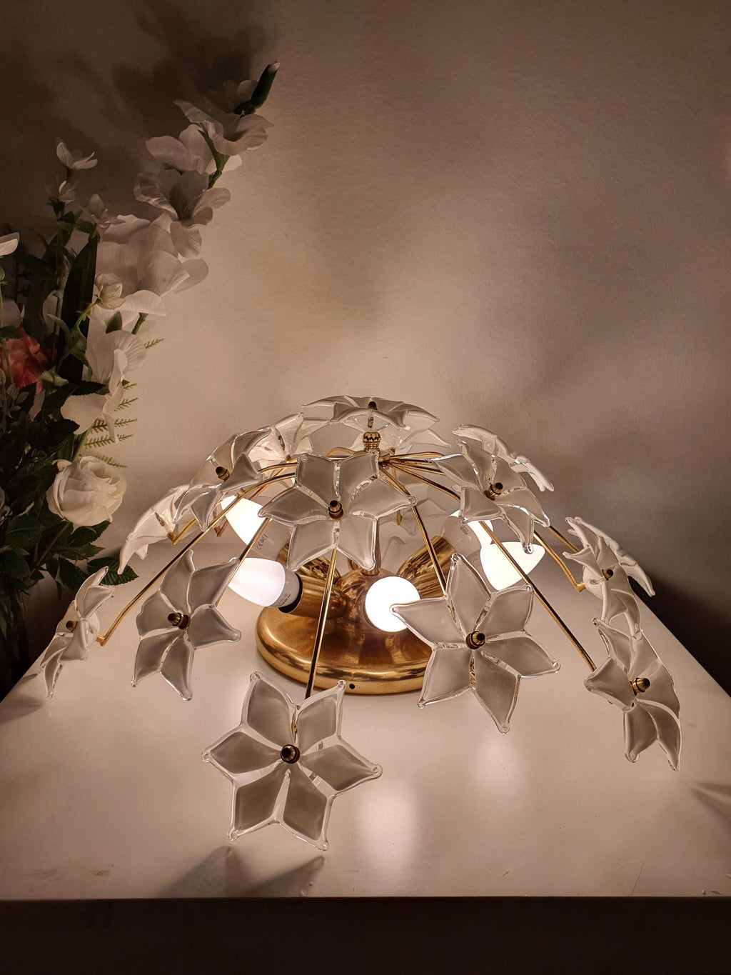 穆拉诺玻璃白色花卉吸顶灯 | 意大利复古Sputnik天花灯