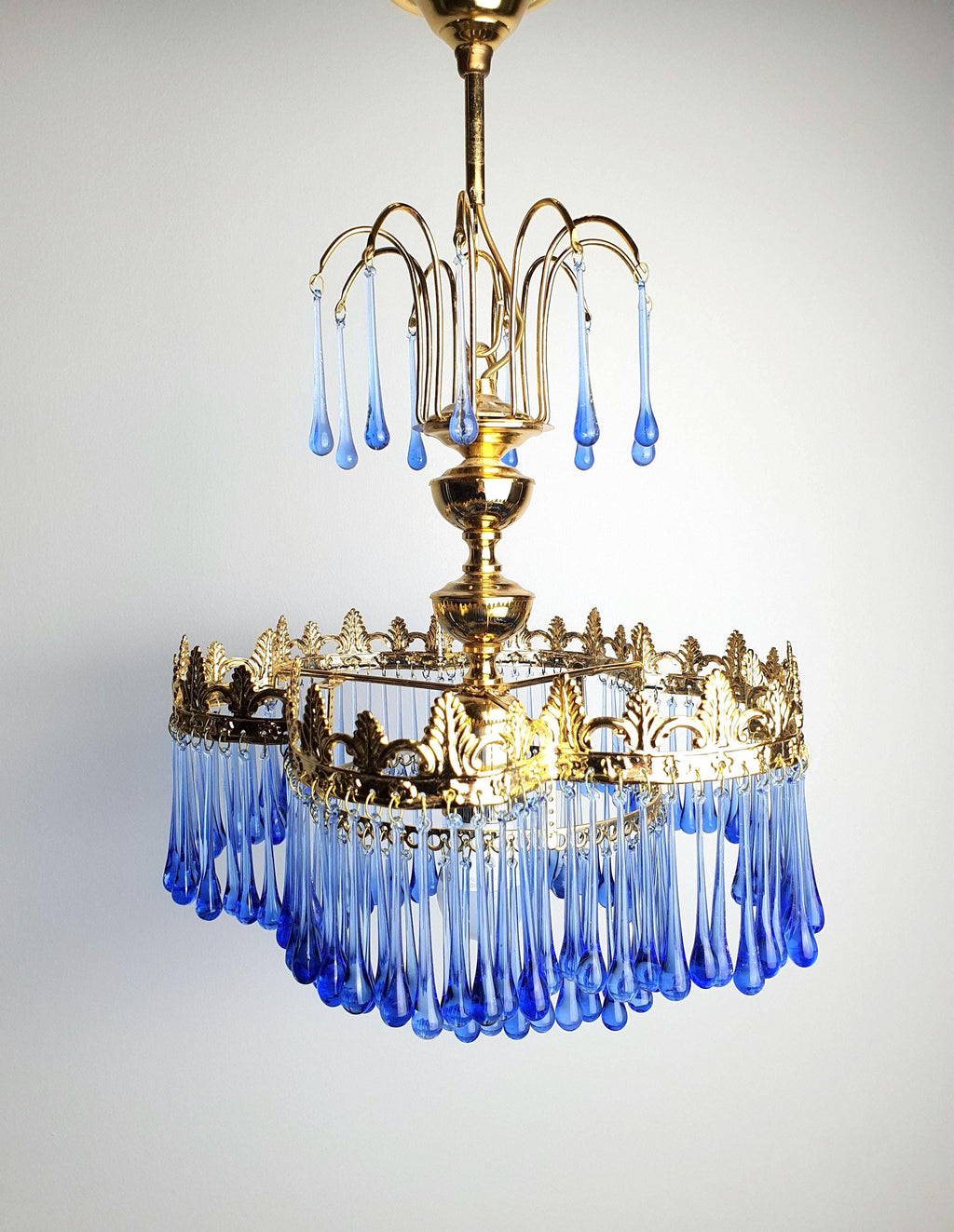 Small vintage navy blue glass cascade chandelier on gold metal base, Hollywood Regency lighting