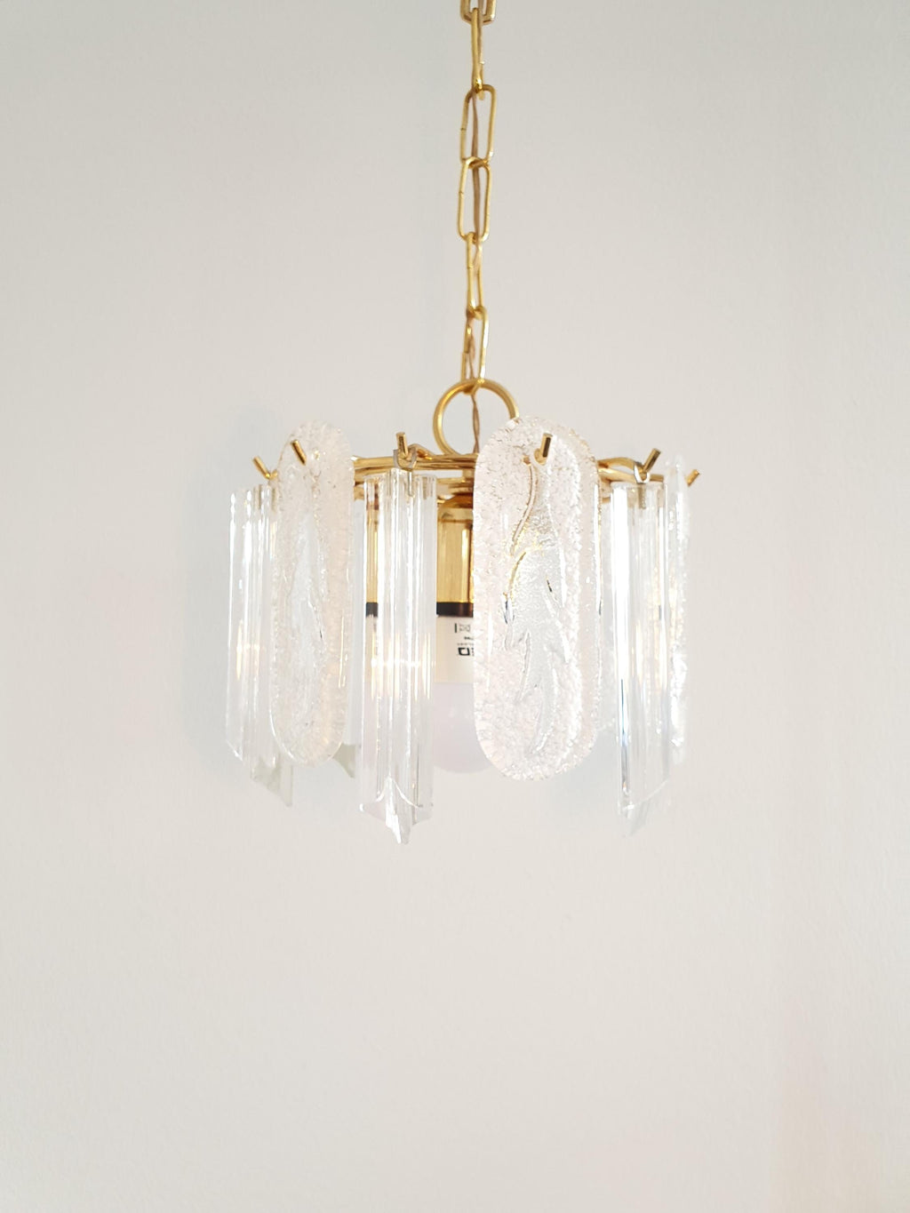 Art Deco Murano Glass Petal Chandelier: Vintage Italian Light