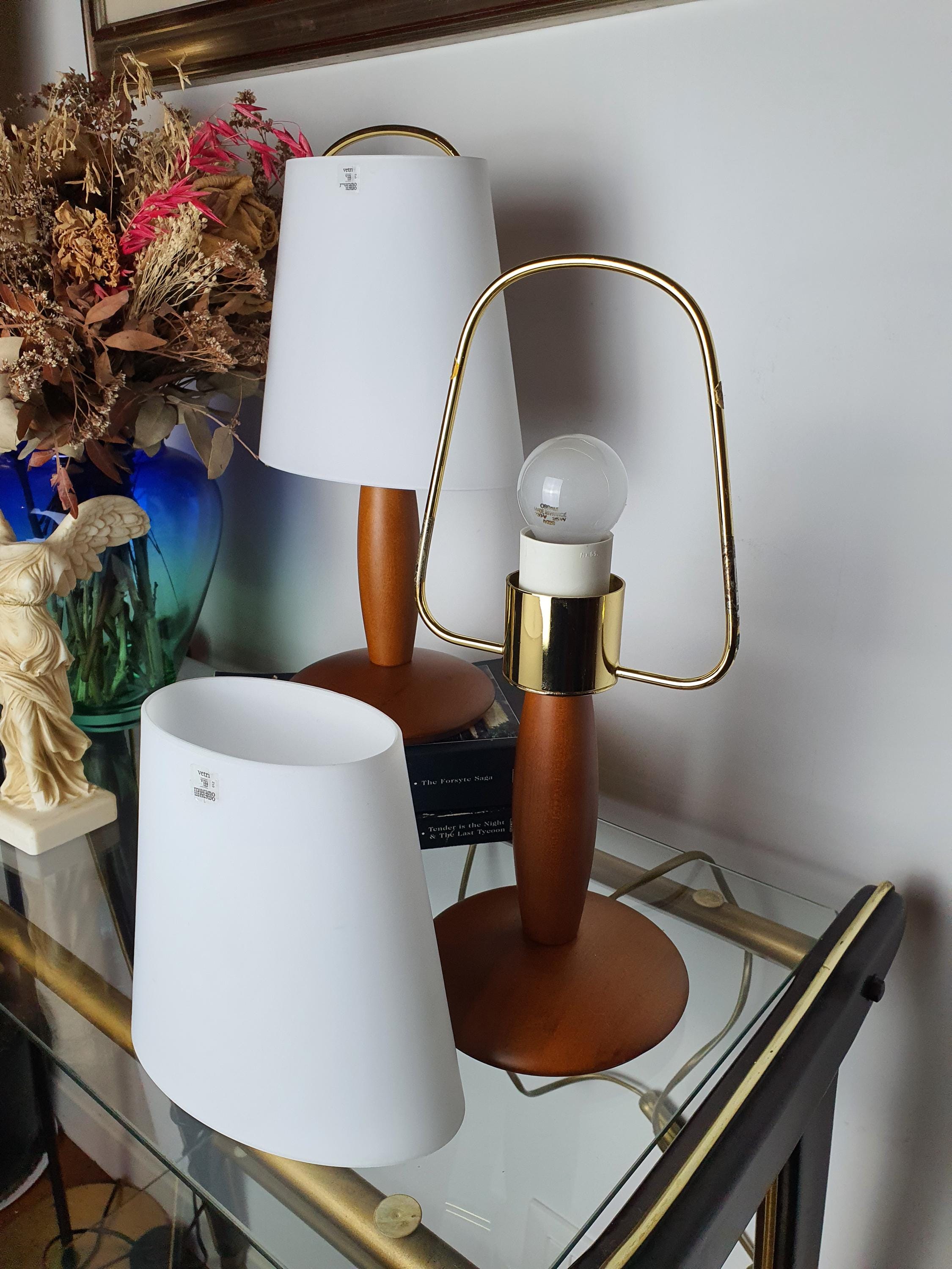 Due P. Vintage Murano Glass Desk Lamps | Pair of Italian Midcentury Wooden-Base Lights