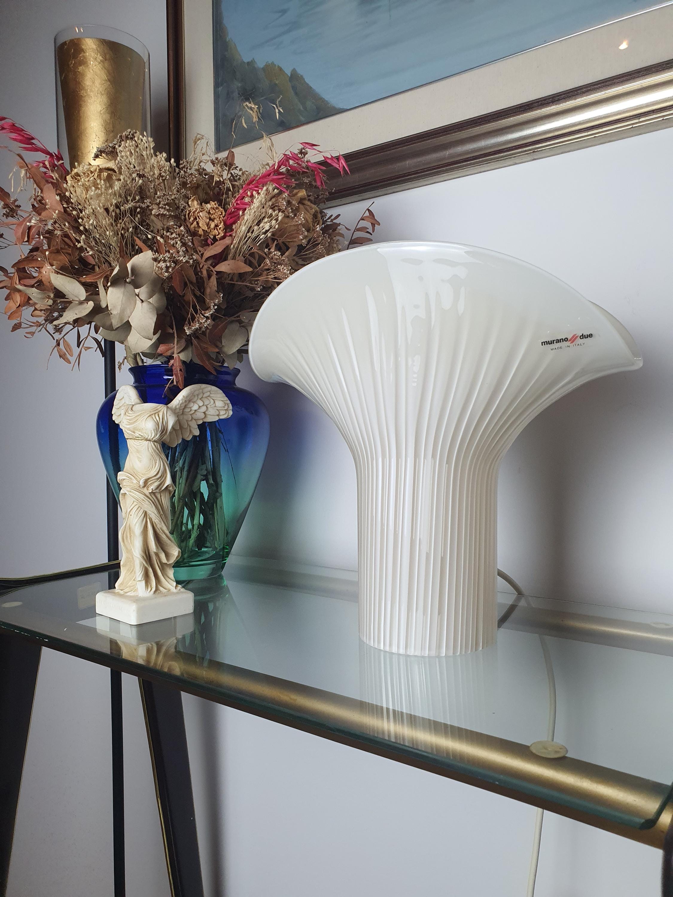 Vintage Murano Due Calla Lily Lamp: Beige Italian Glass Mid-Century Lighting