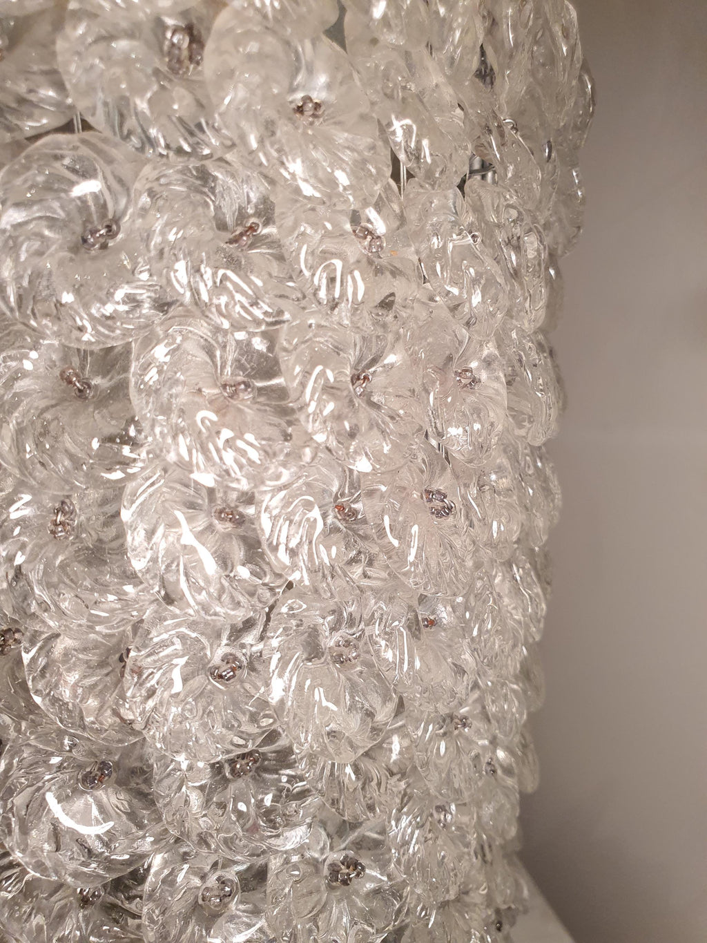 Vintage Murano Glass Floral Table Lamp: Retro Bedside Light
