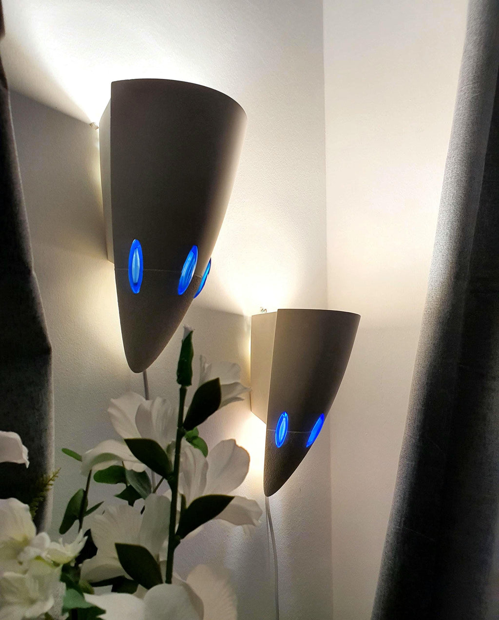 Pair of vintage Gypsun Transat2 French ivory plaster wall sconces with blue accent drops