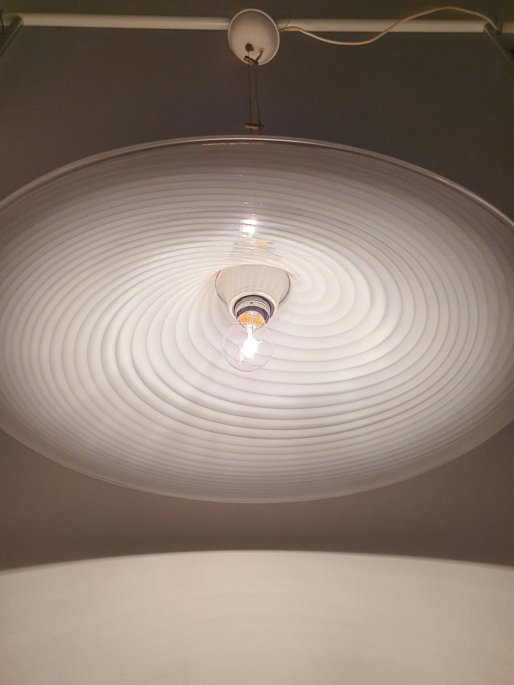 Vintage Murano Glass Swirl Pendant Light: Hand-Crafted White Chandelier