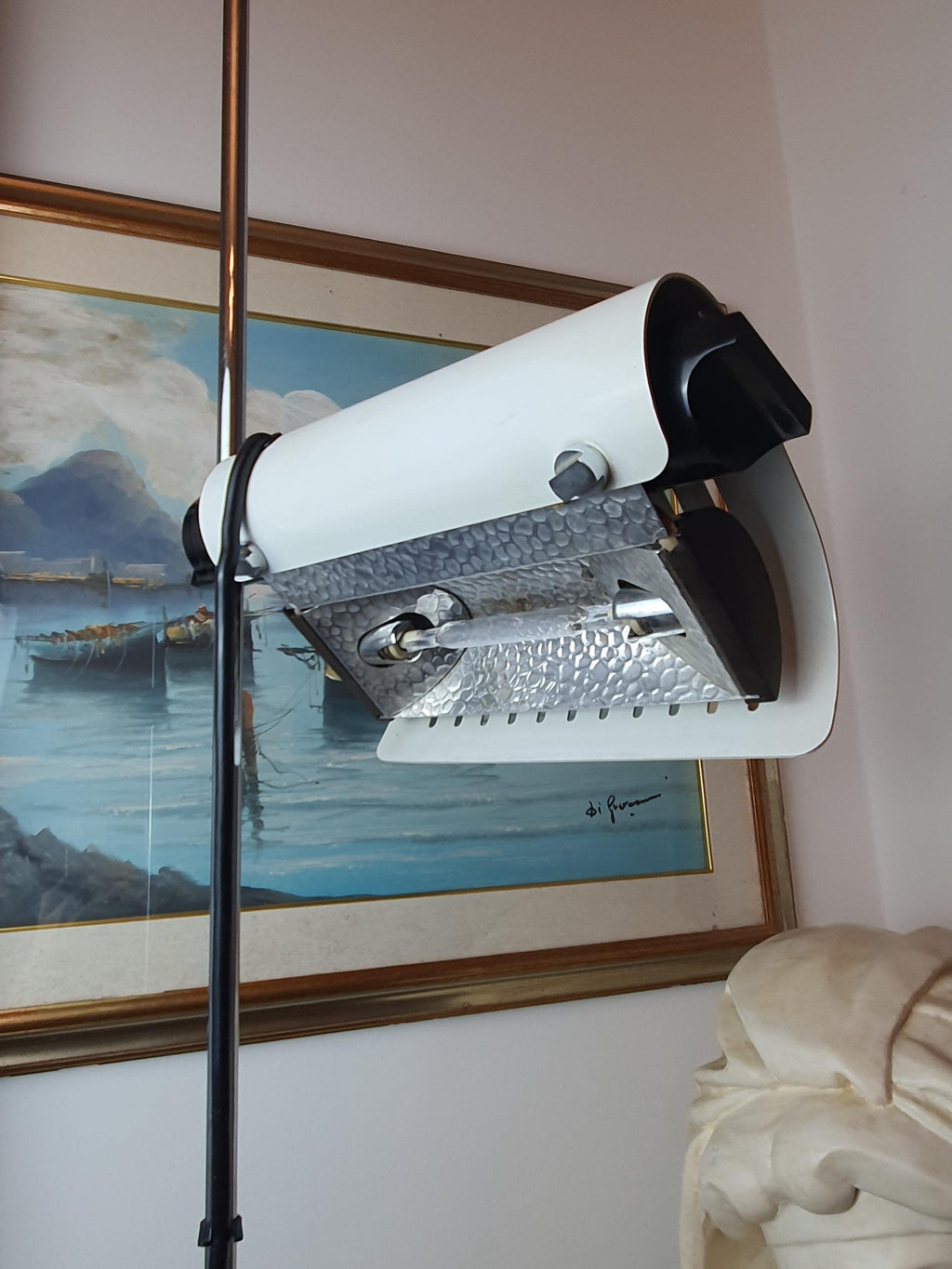 Joe Colombo Model 626 for Oluce with visor directed downward, focused reading light, chrome stem detail