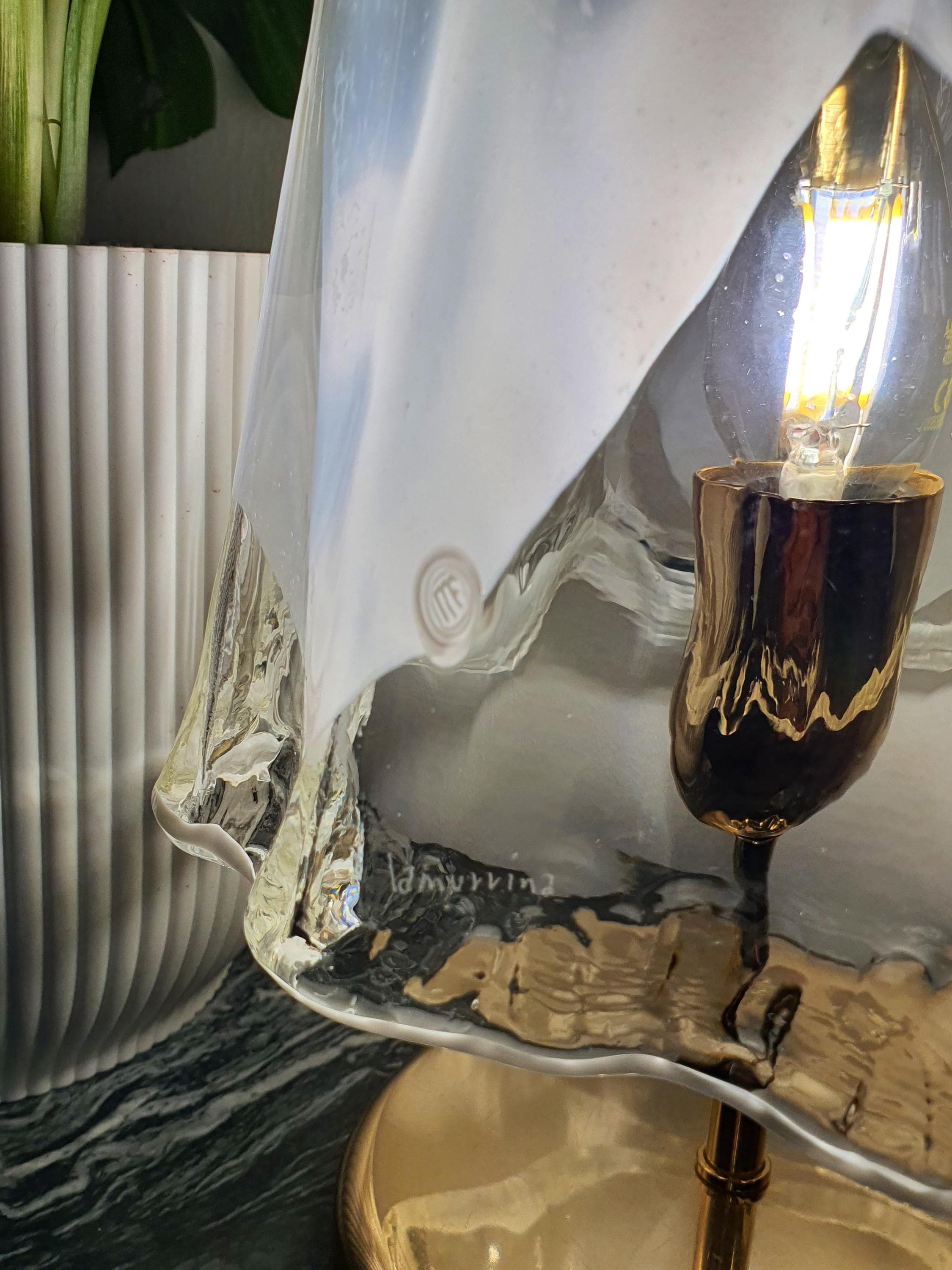 La Murrina Vintage Murano Glass White & Clear Floral Bedside Lamp