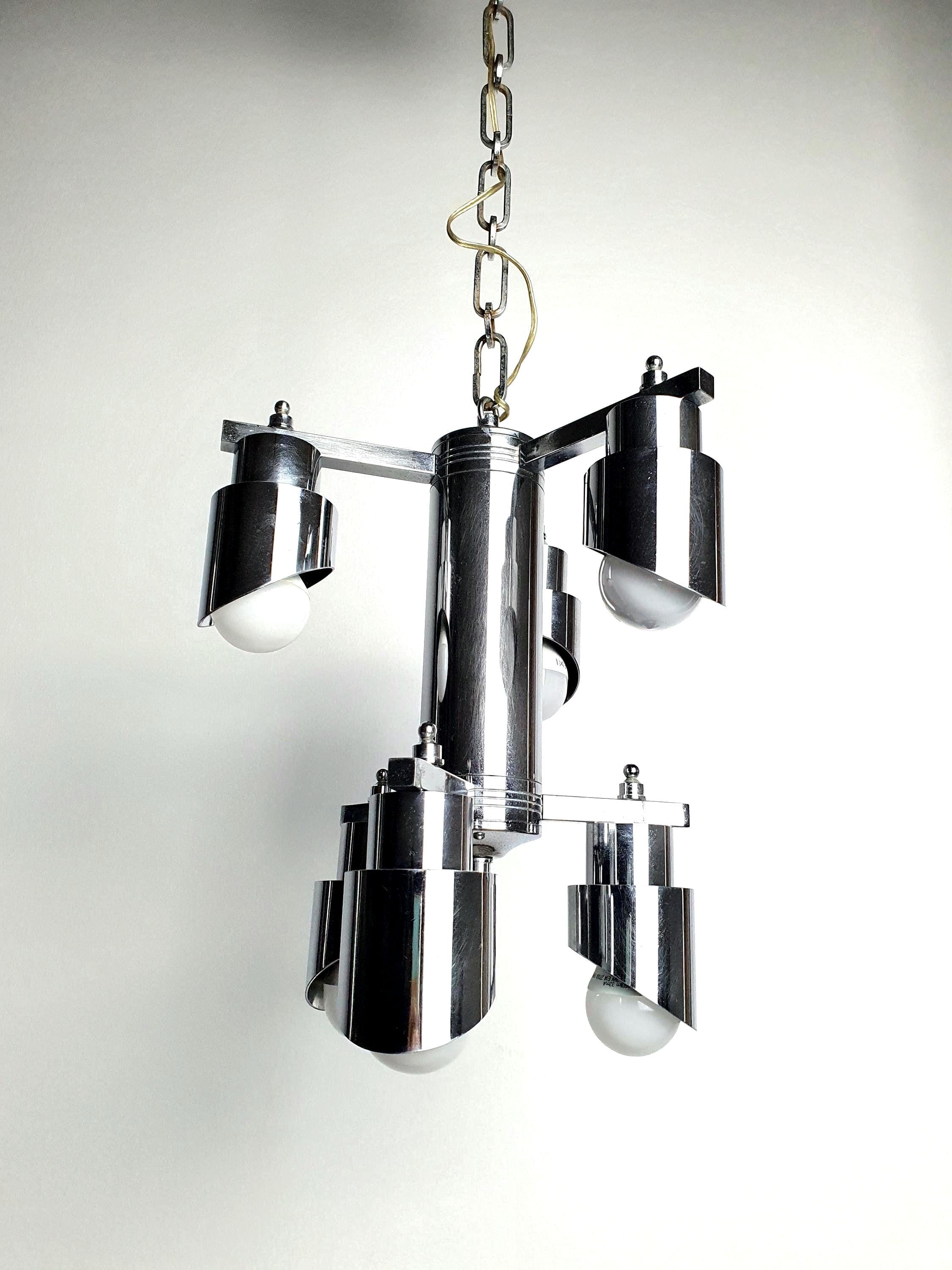 Small Space Age 6-arm chrome chandelier attributed to Gaetano Sciolari, Mid-Century Modern lighting