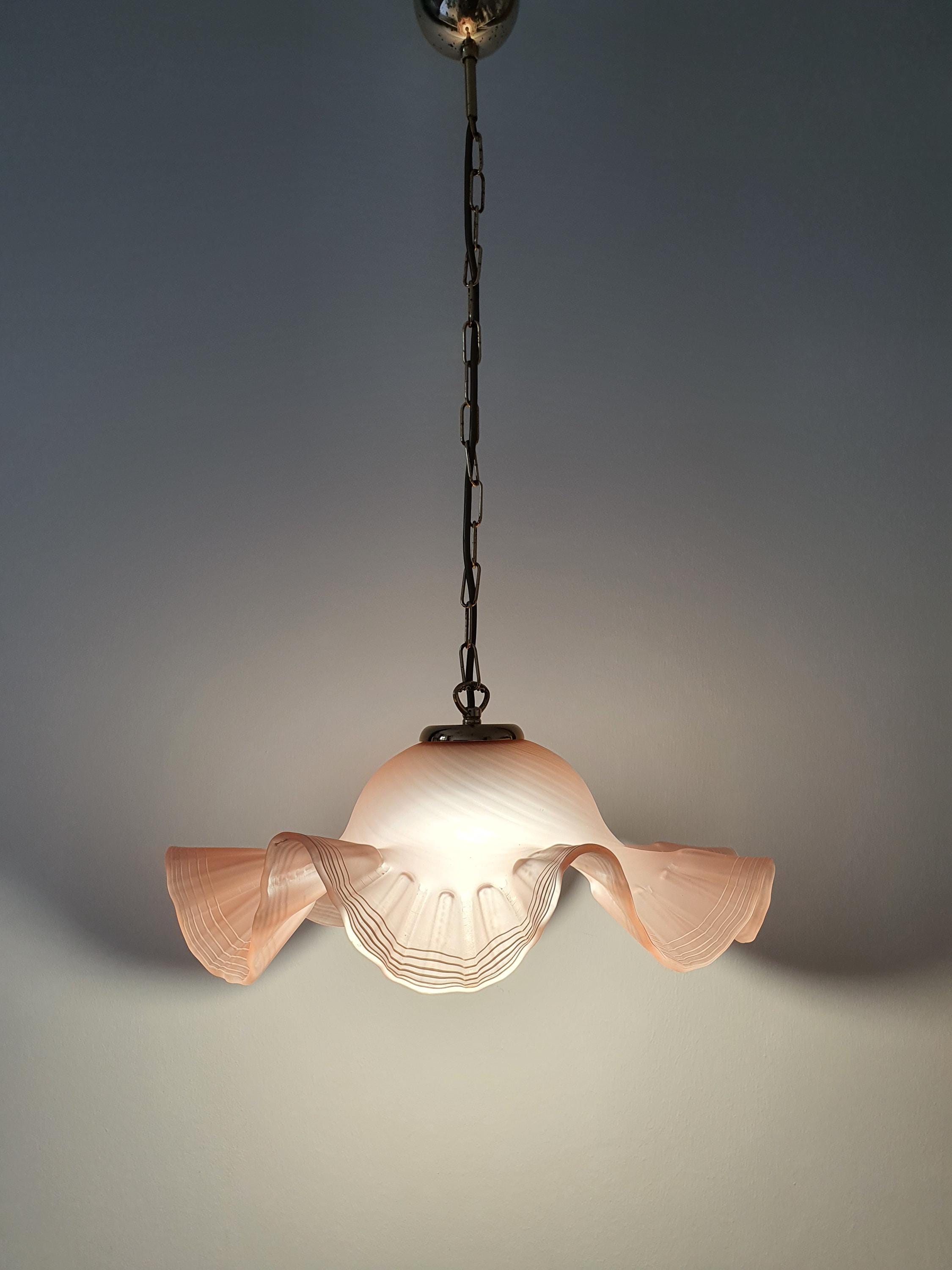 Murano pink glass pendant light — adjustable chain ceiling mount detail