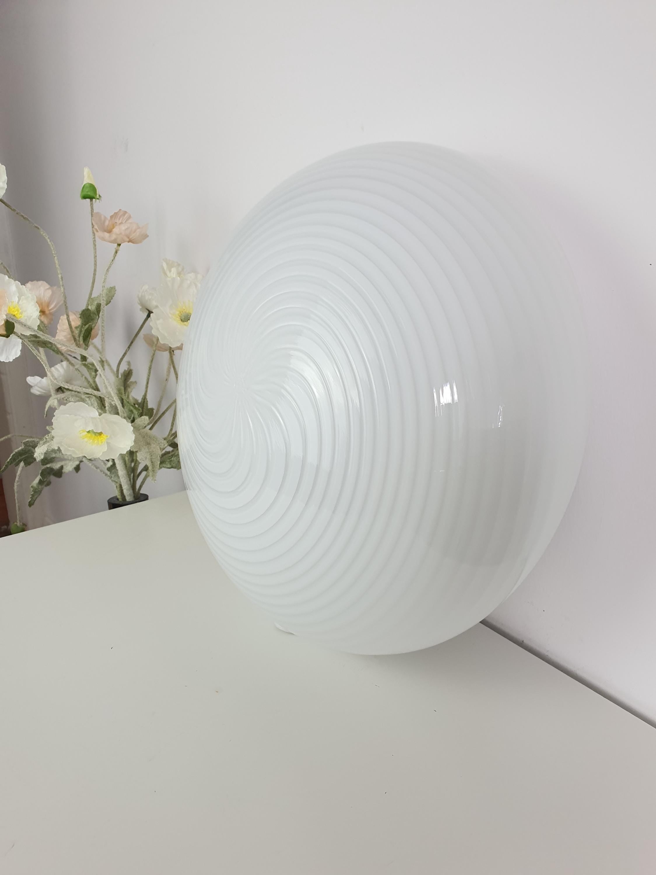 Vintage Murano Glass Swirl Flush Mount Light: Retro Italian Ceiling Lamp